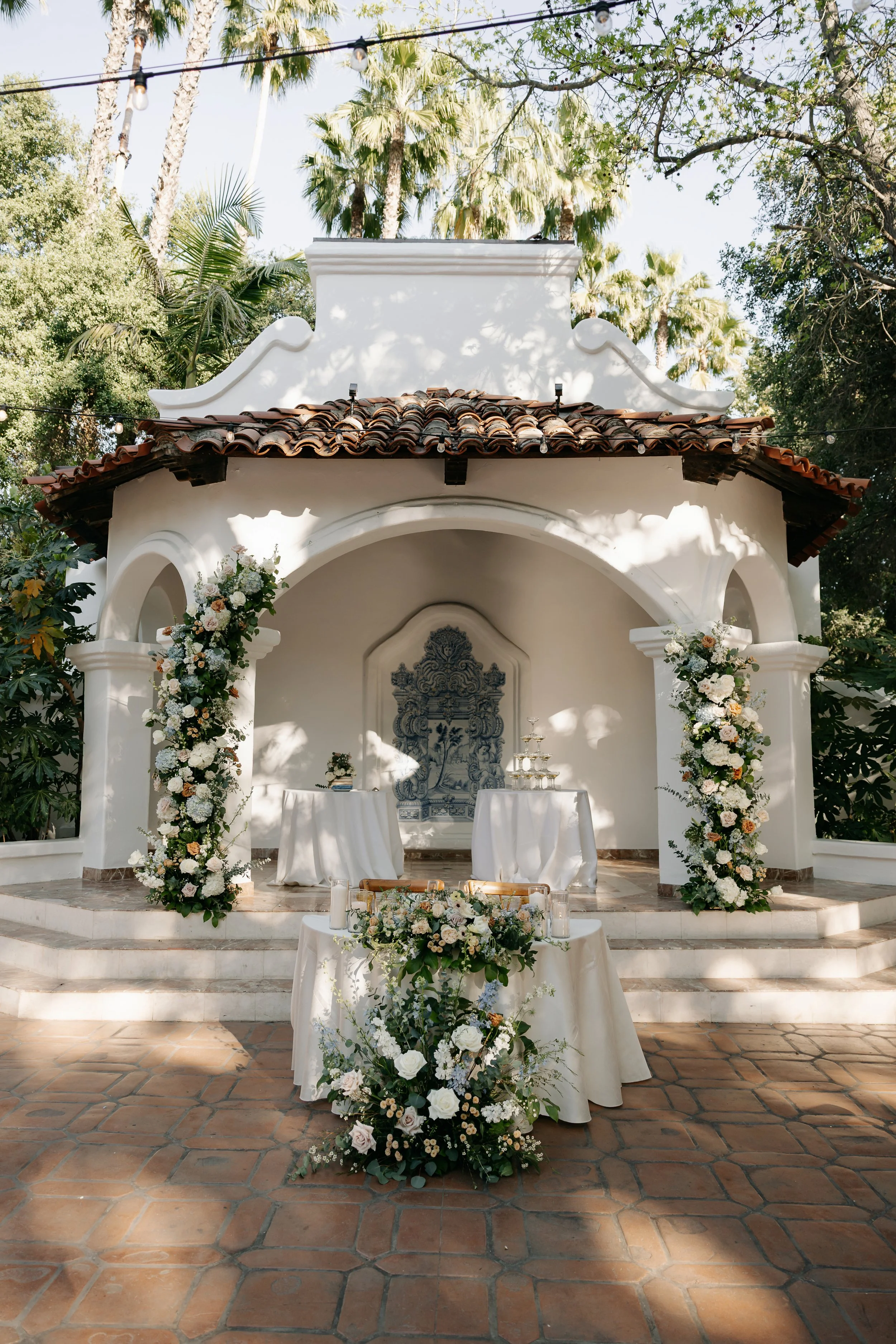 Rancho-Las-Lomas-sweetheart-table.jpg