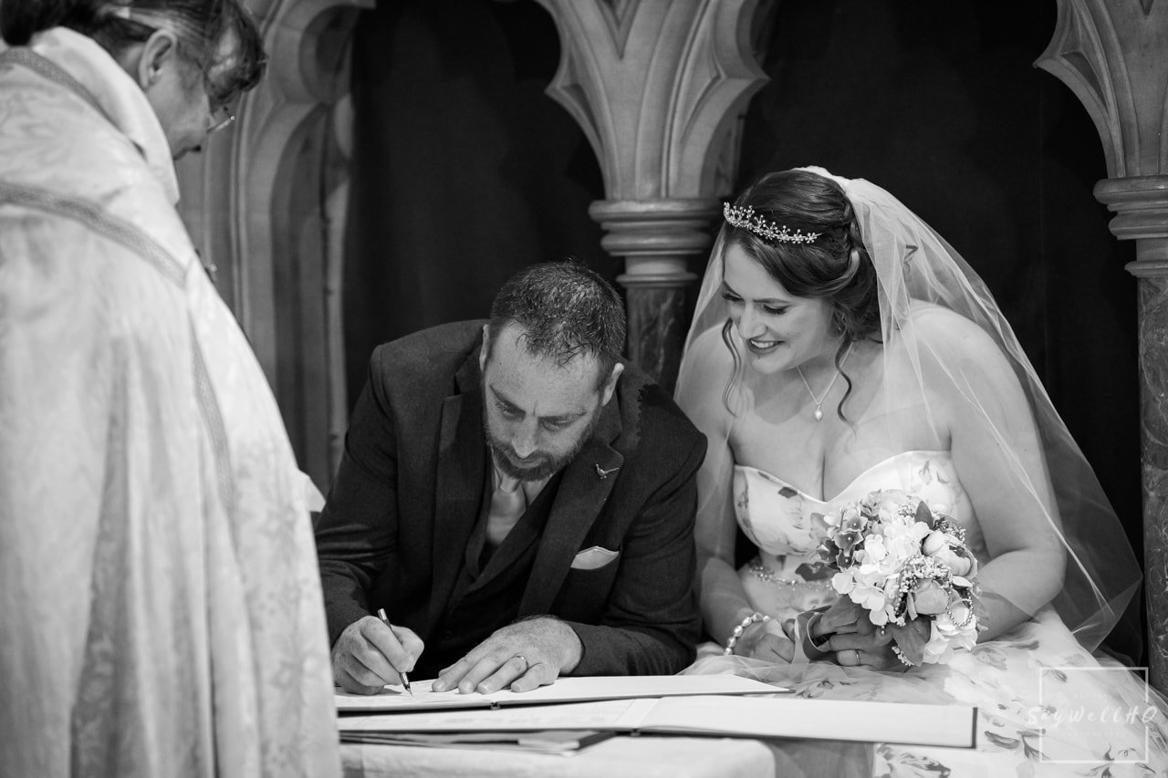 Wedding-photography-Signing-the-wedding-register-Nottingham-wedding-photography-33.jpg