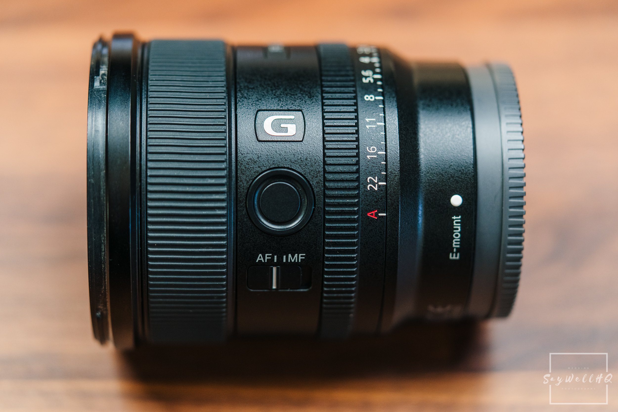  Being A New Style Of Lens It Comes With The Customisable Lens Button 