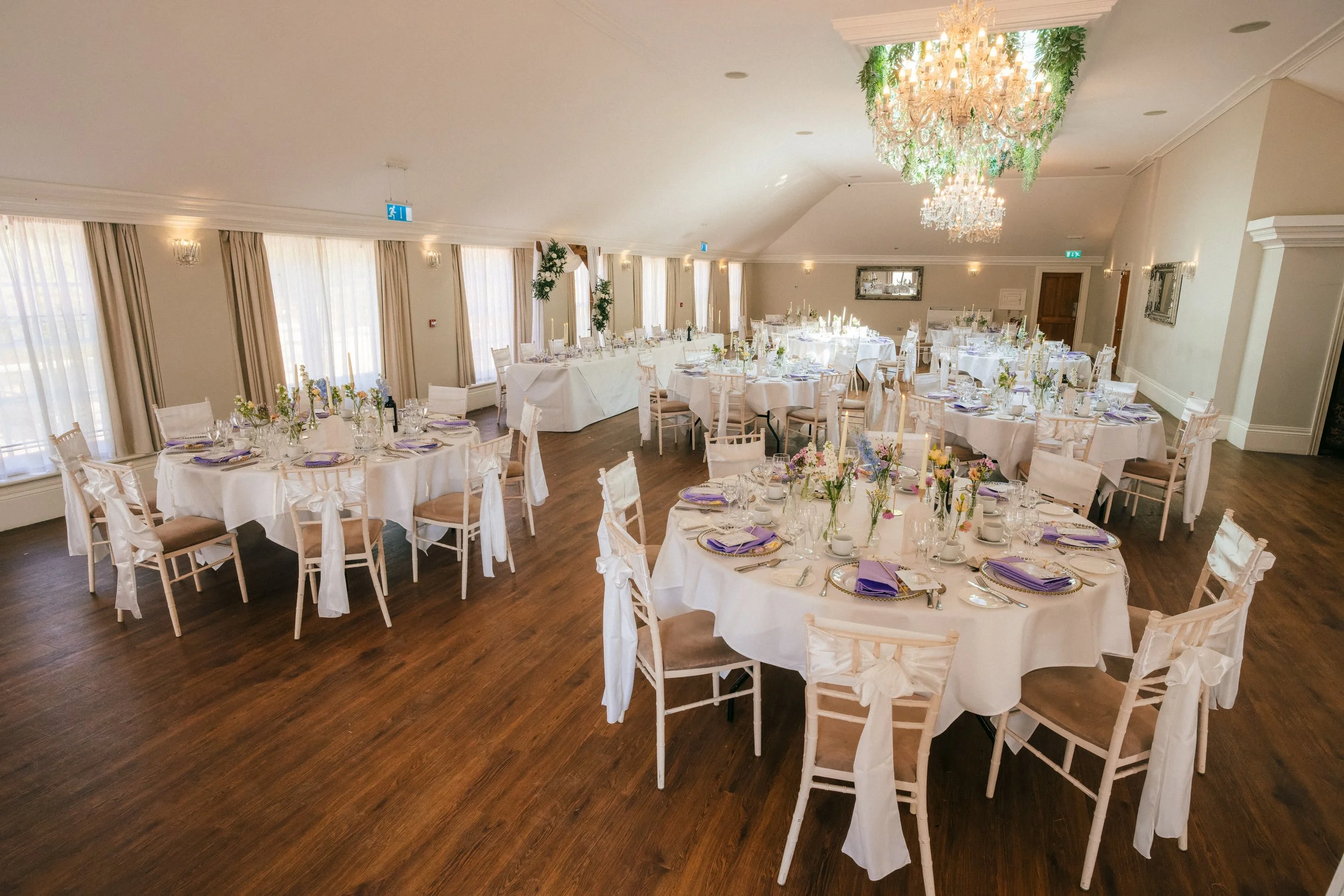 BARTON HALL HOTEL &amp; SPA WEDDING VENUE PHOTOS - The Wedding Breakfast Room