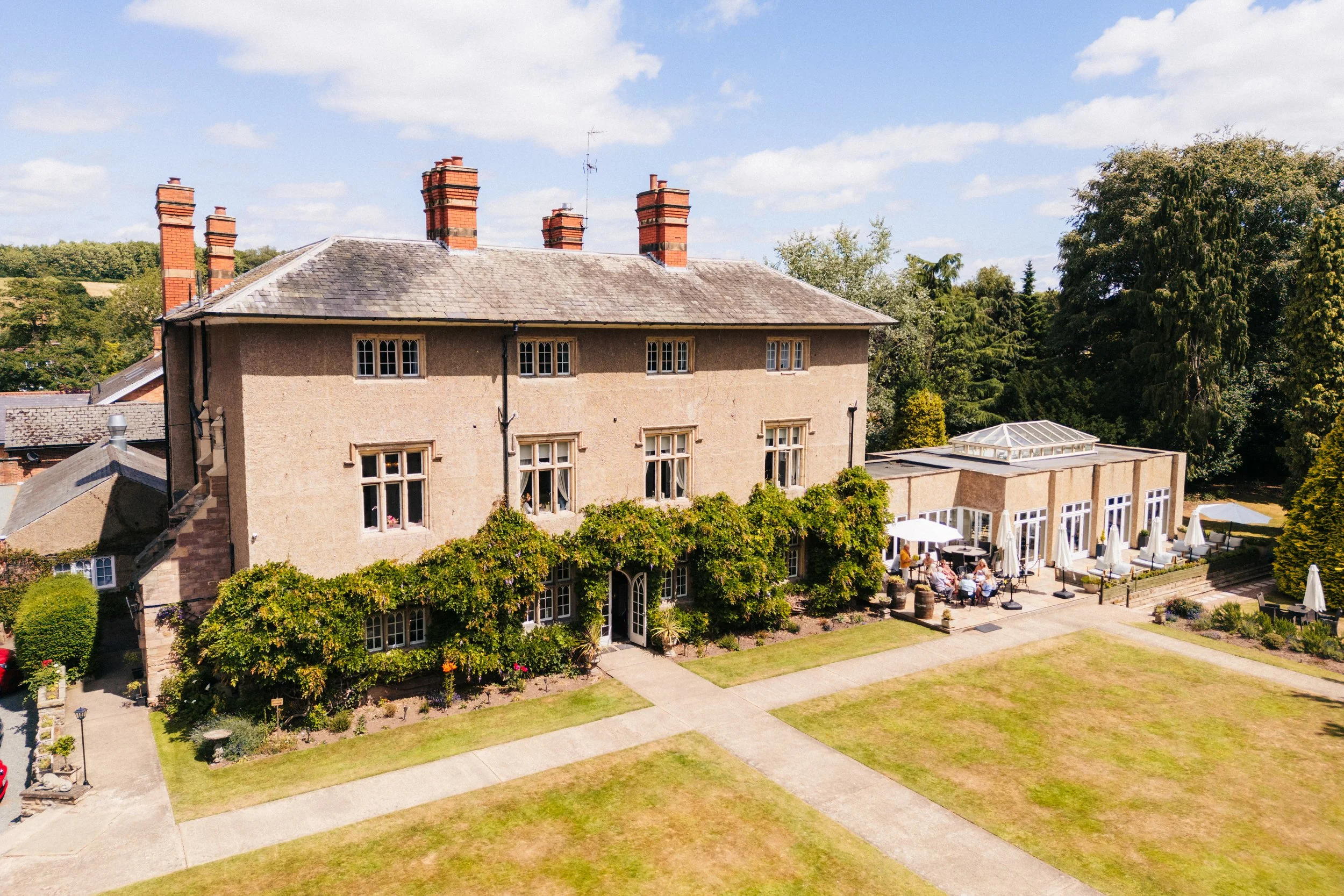  WOODBOROUGH HALL WEDDING VENUE PHOTOS - front aerial photo of the front of the wedding venue 
