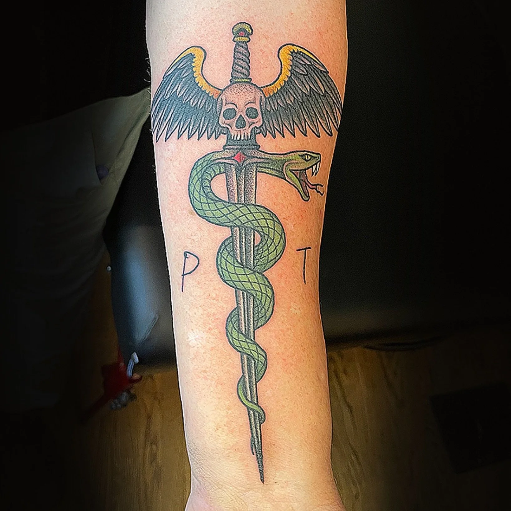 Awesome piece Jesse got to do for Paula to honor her profession…
@LinesLikeWine 🍷LinesLikeWine@gmail.com
www.LakeviewTattoo.com ⚓️ Contact@LakeviewTattoo.com
#tattoos #windsorco #nocotattoos #coloradotattoos #tattooartist #tattooing #color