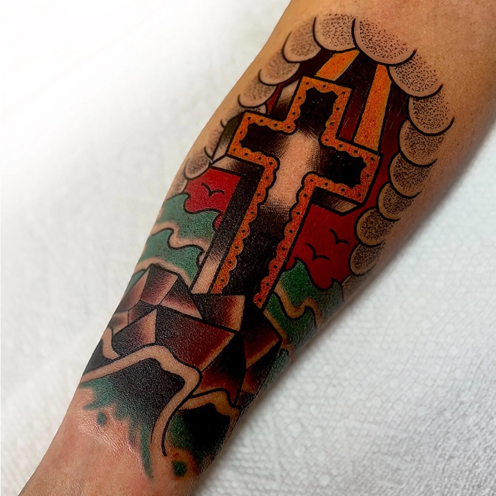 Crisp Cross..

@toddshowdown 💀 @toddshowdownflash ✝️ www.ToddShowdown.com 
www.LakeviewTattoo.com ⚓️ Contact@LakeviewTattoo.com 

#neotradtattoos #ftcollins #windsor #denver #colorado