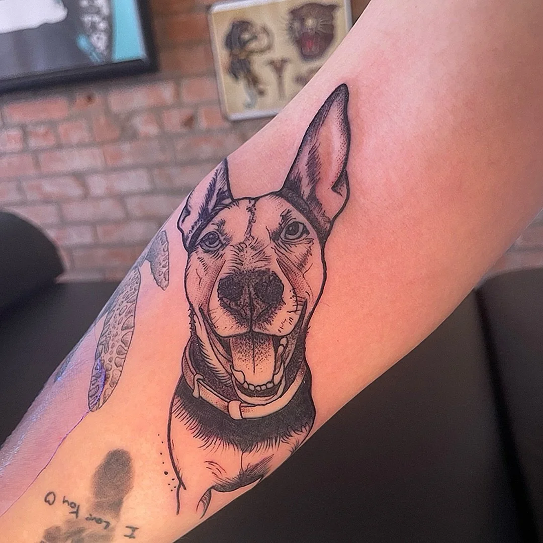 Treat yourself to a Tattoo&hellip;

@LinesLikeWine 🍷 LinesLikeWine@gmail.com
www.LakeviewTattoo.com ⚓️ Contact@LakeviewTattoo.com

#americantraditionaltattoos #ftcollins #denver #windsor #colorado