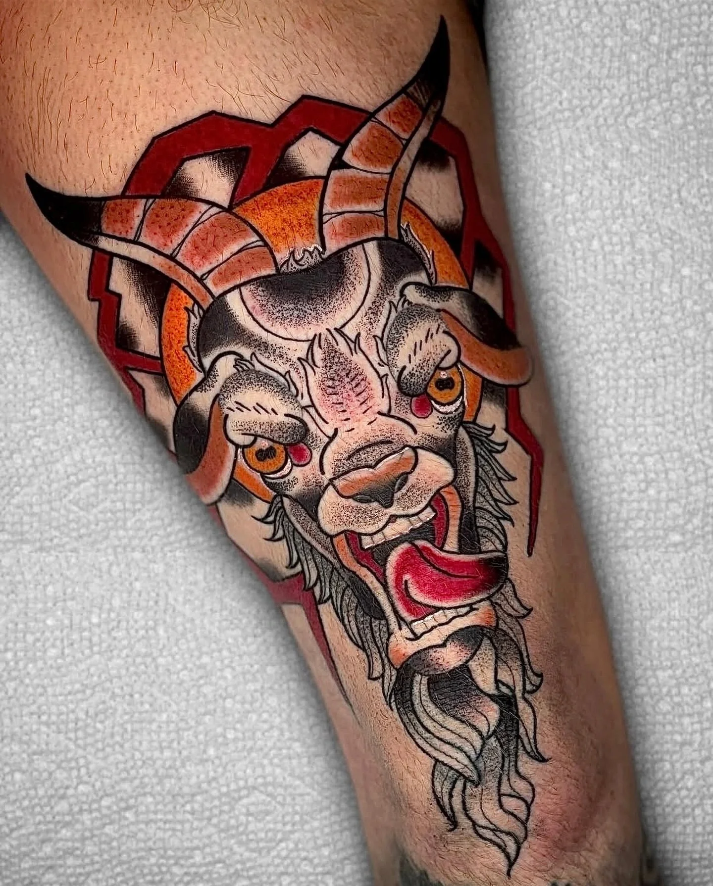 Goat&hellip;

@toddshowdown 💀 @toddshowdownflash 🐐 www.ToddShowdown.com 
www.LakeviewTattoo.com ⚓️ Contact@LakeviewTattoo.com 

#americantraditionaltattoo #tattoos #ftcollins #windsor #denver colorado
