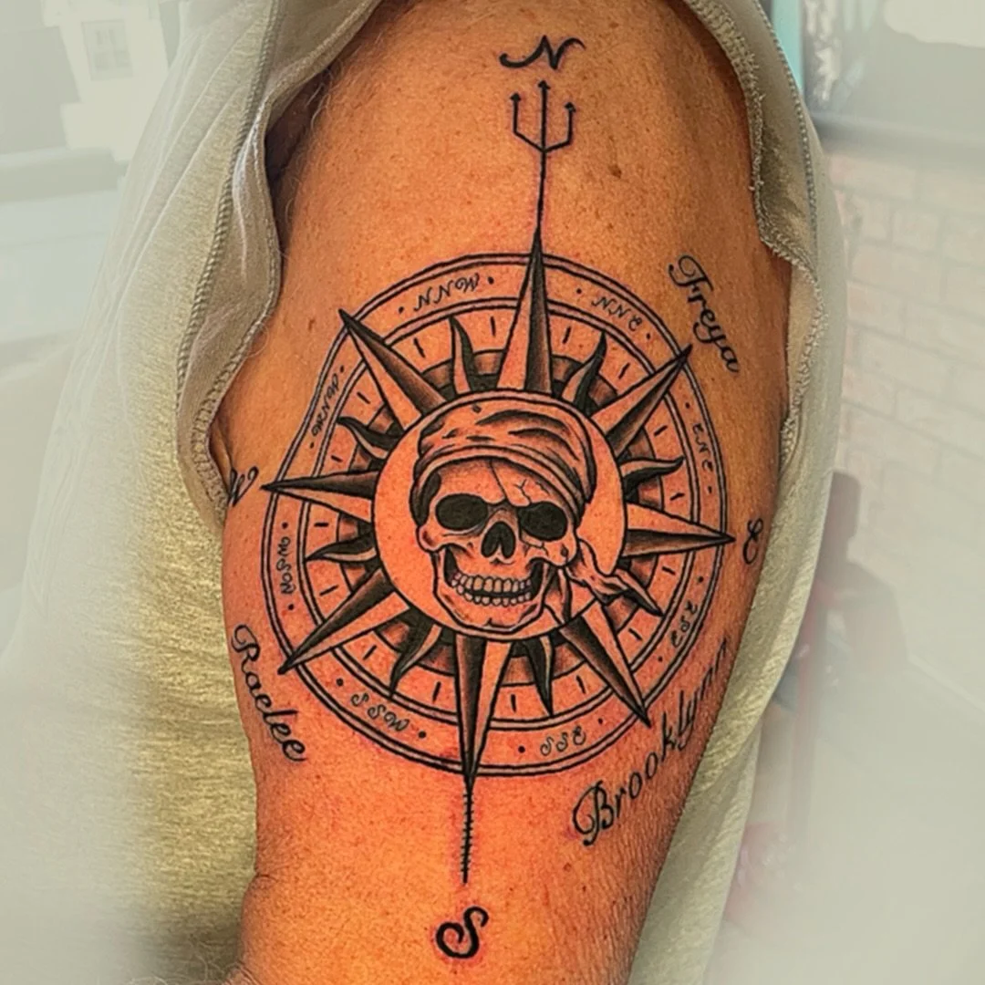 Life leads you in many directions&hellip;

@LinesLikeWine 🍷 LinesLikeWine@gmail.com 

www.LakeviewTattoo.com ⚓️ Contact@LakeviewTattoo.com 

#americantraditionaltattoos #ftcollins #denver #windsor #colorado