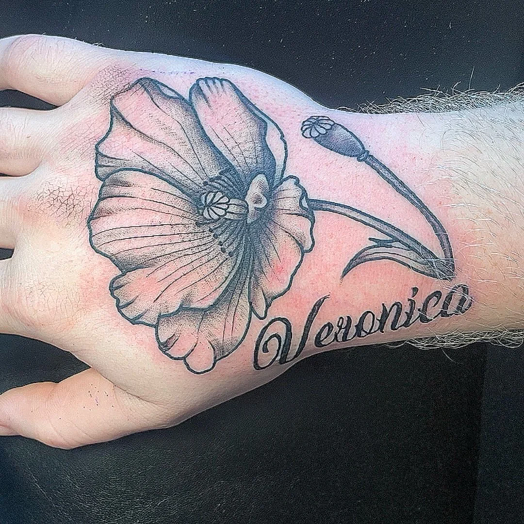 Sweet reminders&hellip;

@LinesLikeWine 🍷 LinesLikeWine@gmail.com 

www.LakeviewTattoo.com ⚓️ Contact@LakeviewTattoo.com 

#americantraditionaltattoos #ftcollins #denver #windsor #colorado