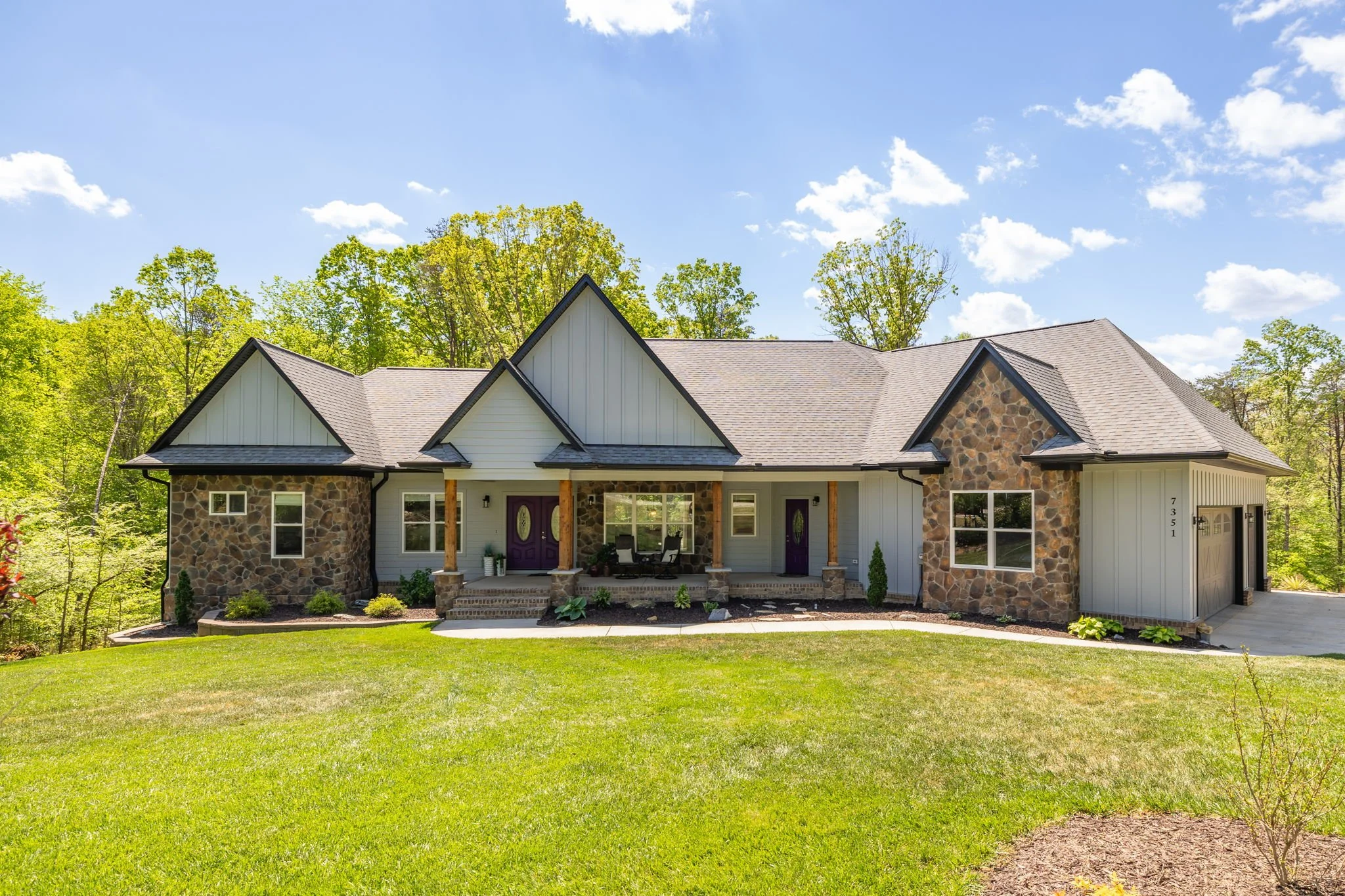 03-delia-knight-7351-hidden-view-dr-front-exterior-angle-oak-ridge-nc-27310.jpg