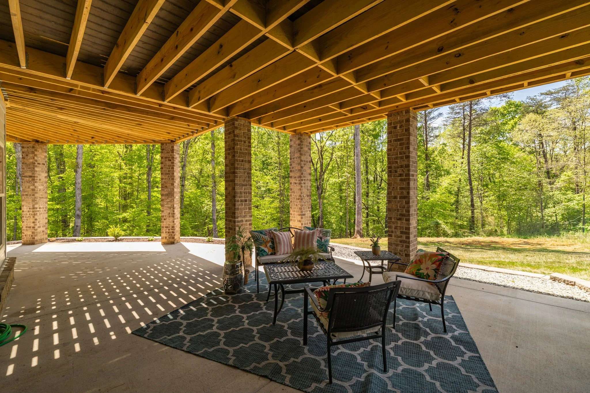 60-delia-knight-7351-hidden-view-dr-under-deck-covered-patio-oak-ridge-nc-27310.jpg