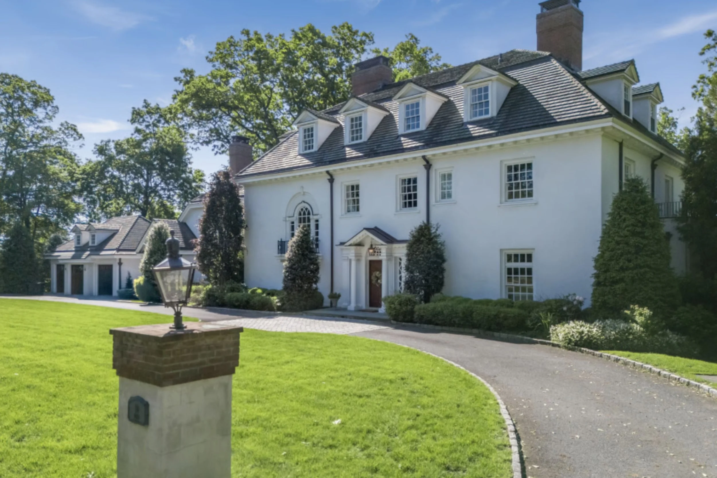 10 Rowan Road, Summit 