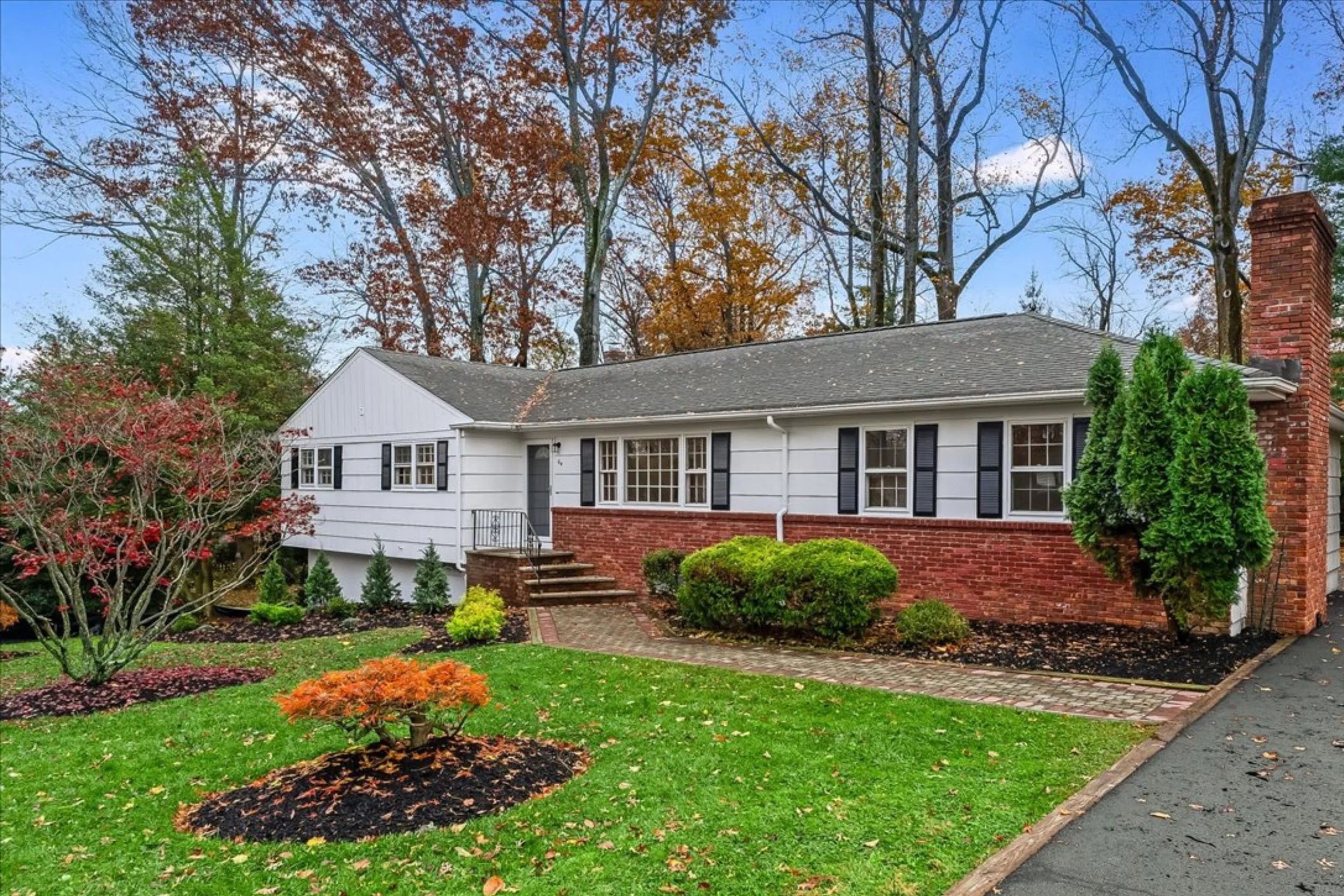 67 Highlands Avenue, Springfield 