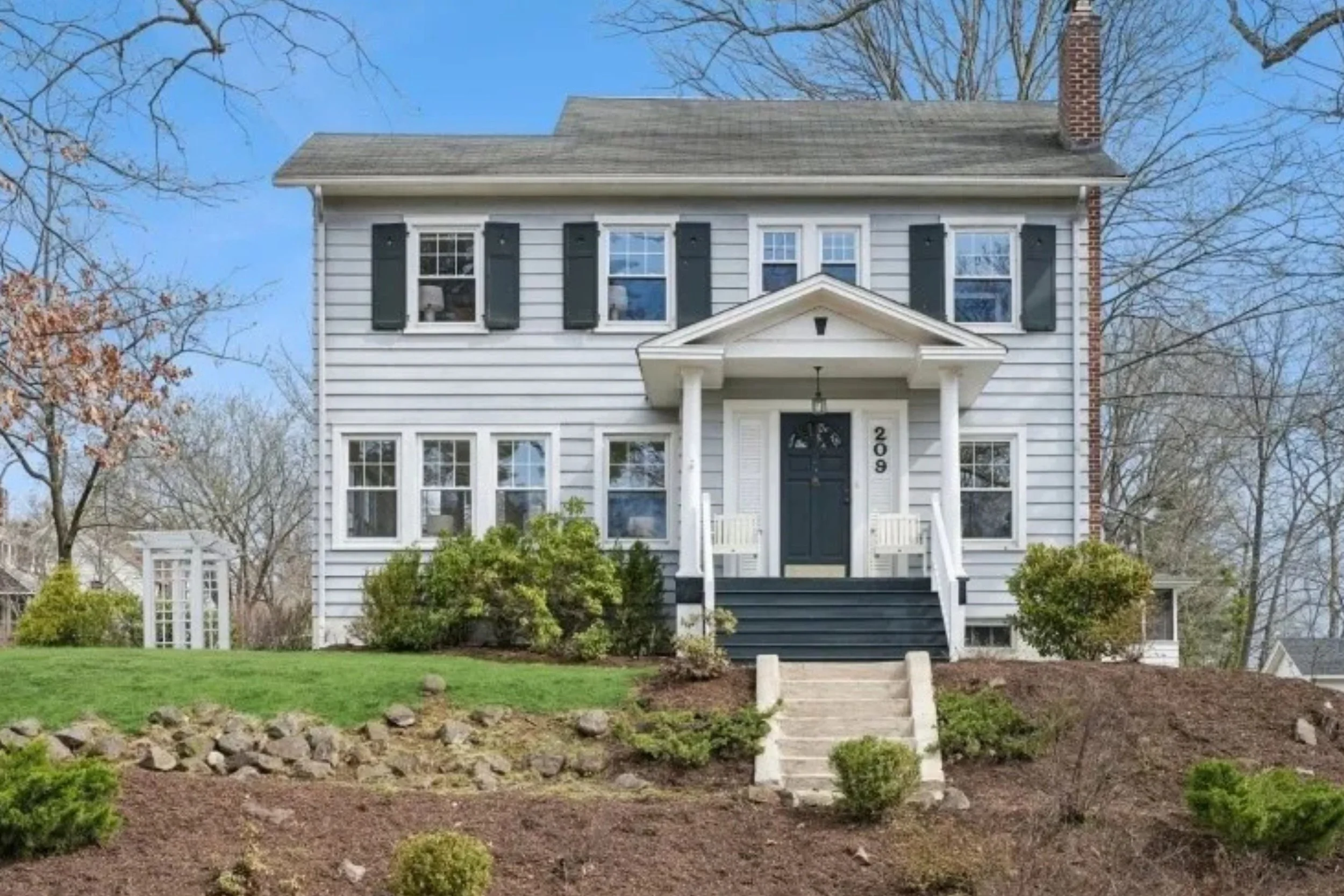 209 S Ridgewood Rd, South Orange