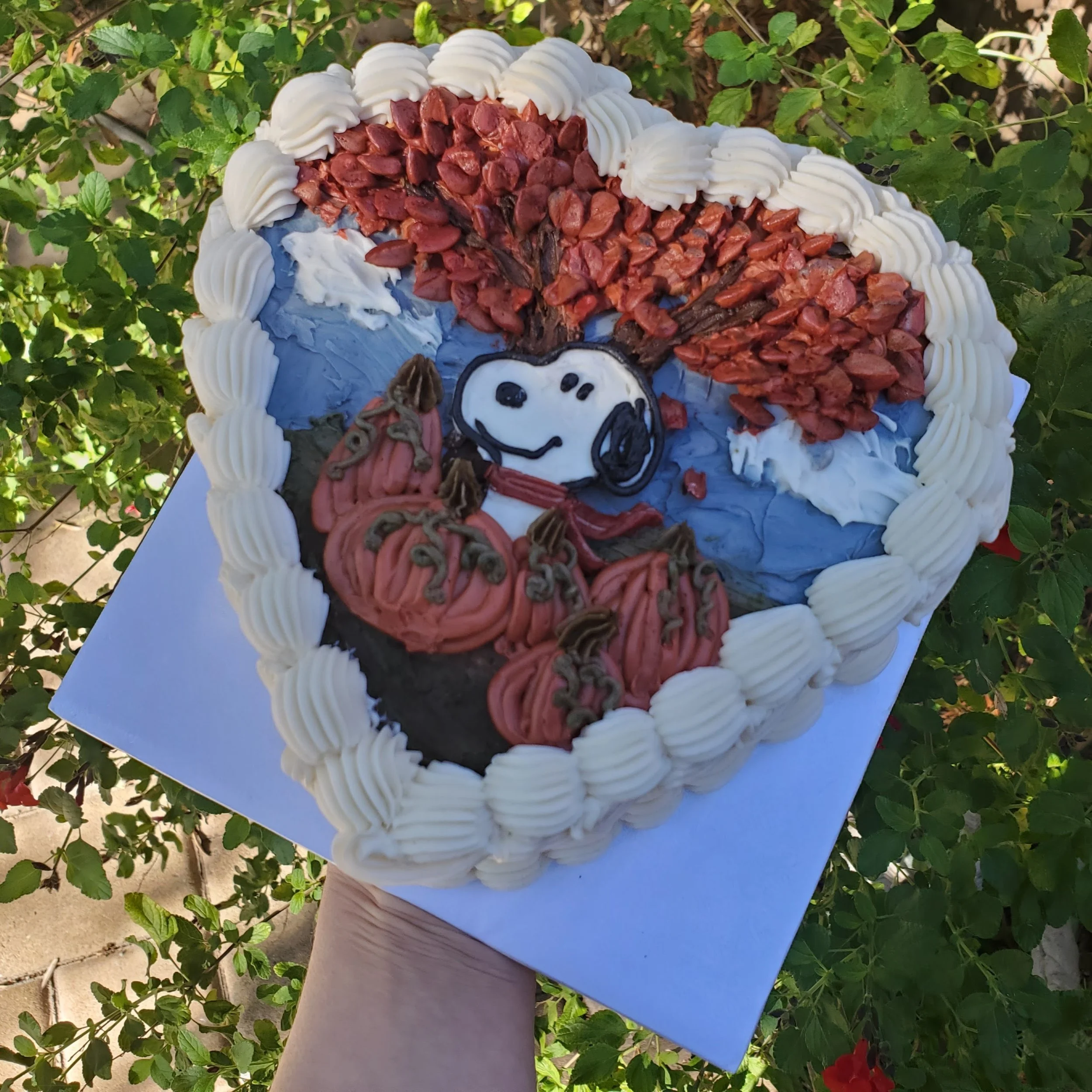 autumn fall snoopy pumpkin cake