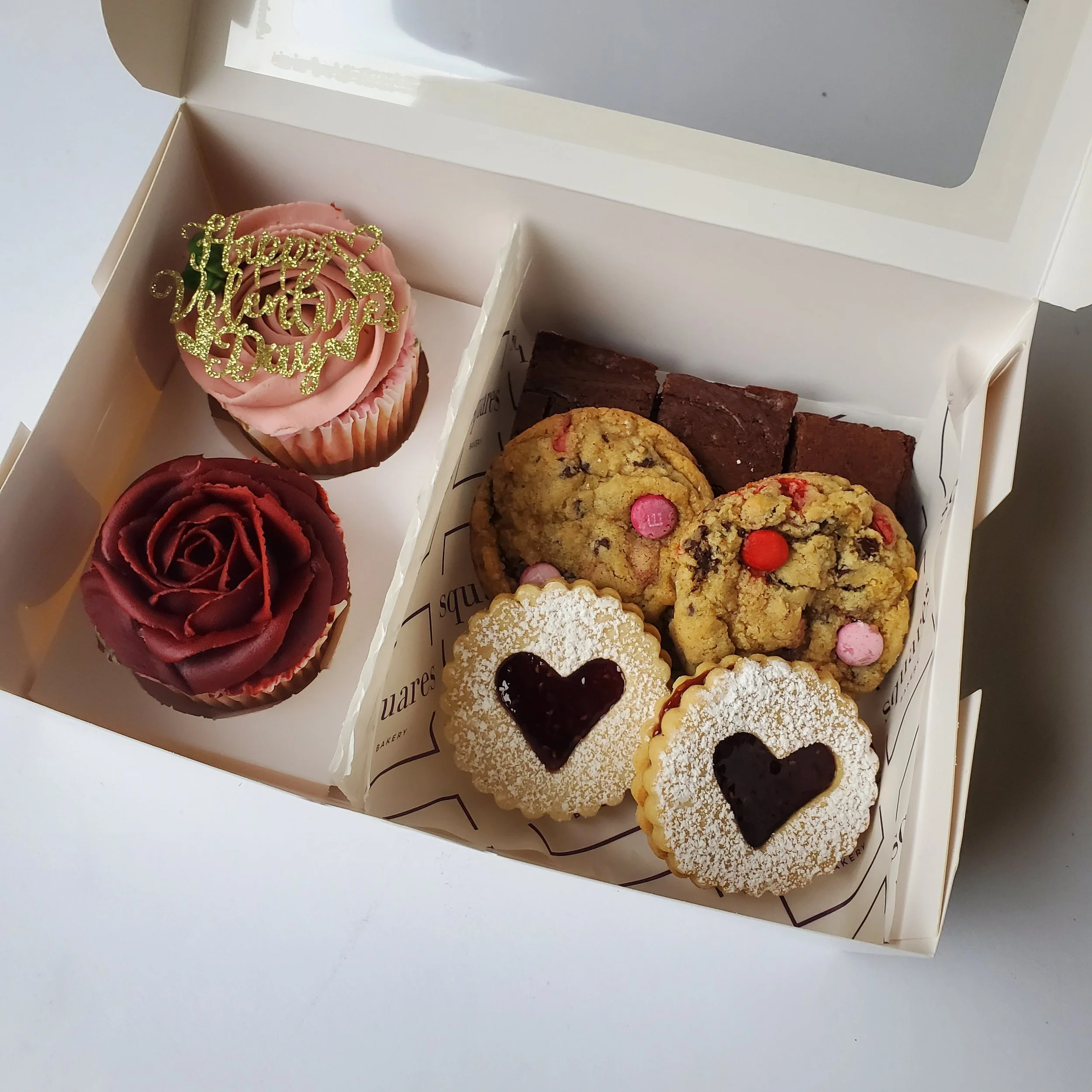 Valentine's Cupcake & Cookie Box
