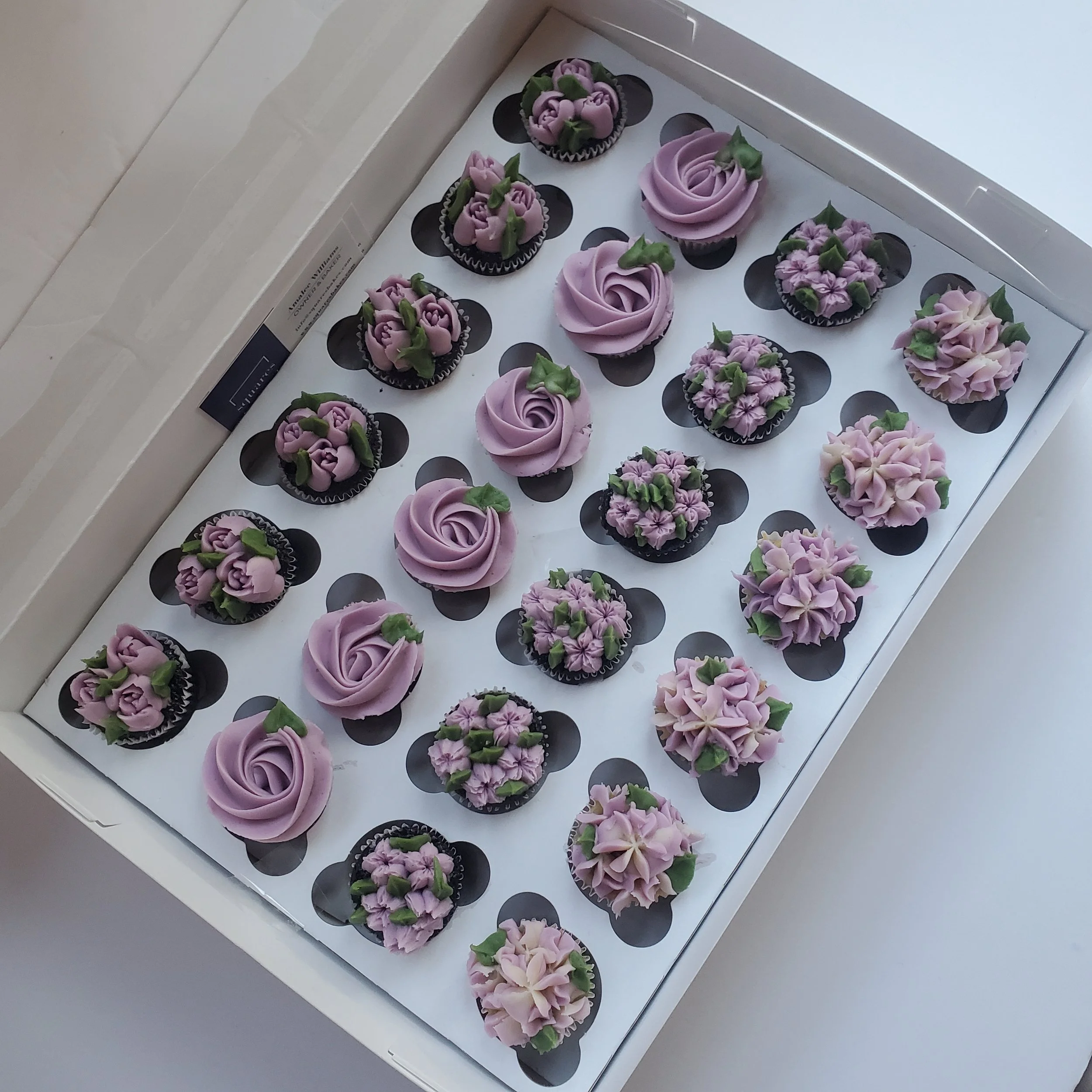 purple mini flower cupcakes