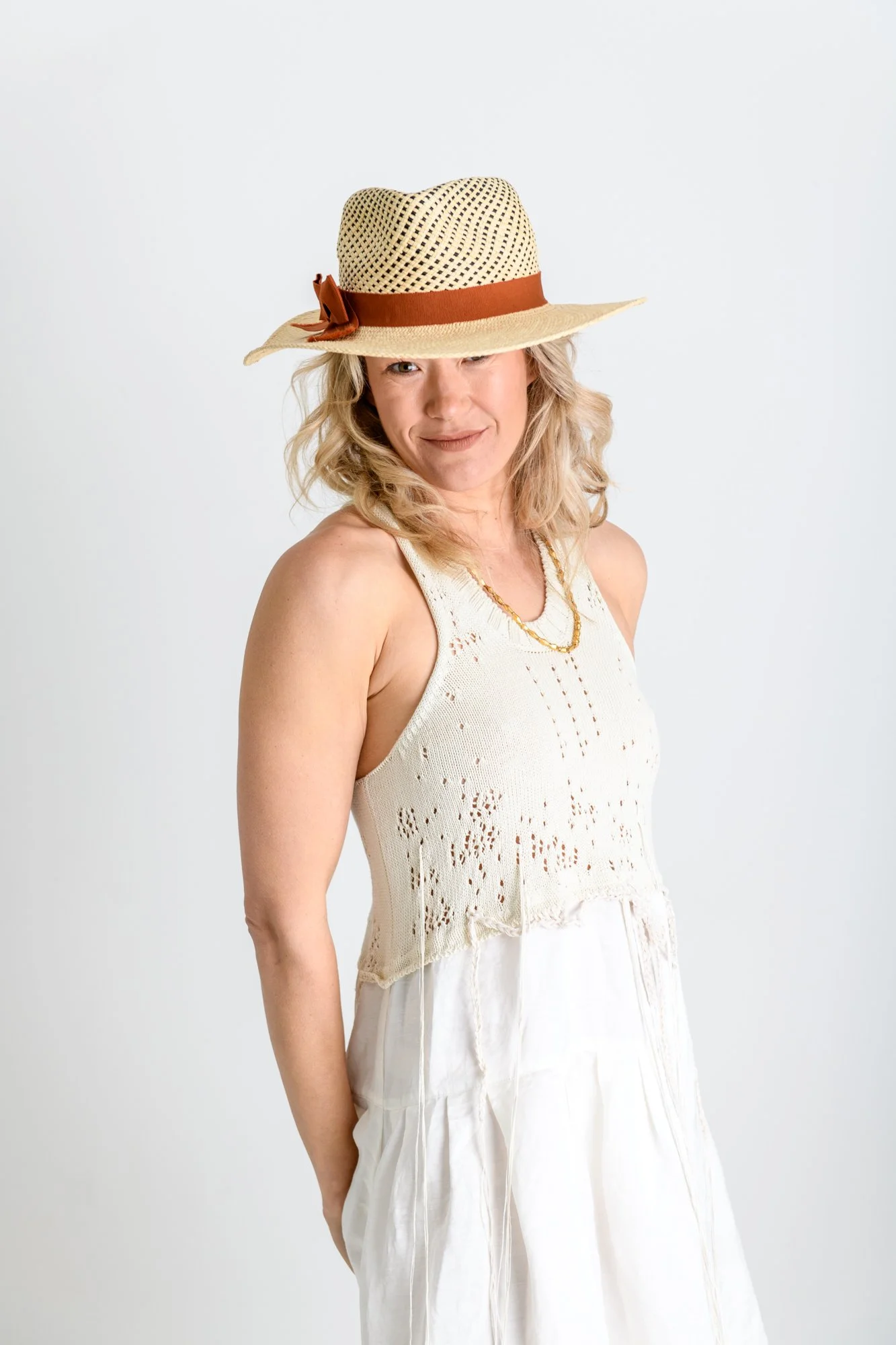model-wearing-chic-straw-hat.jpg