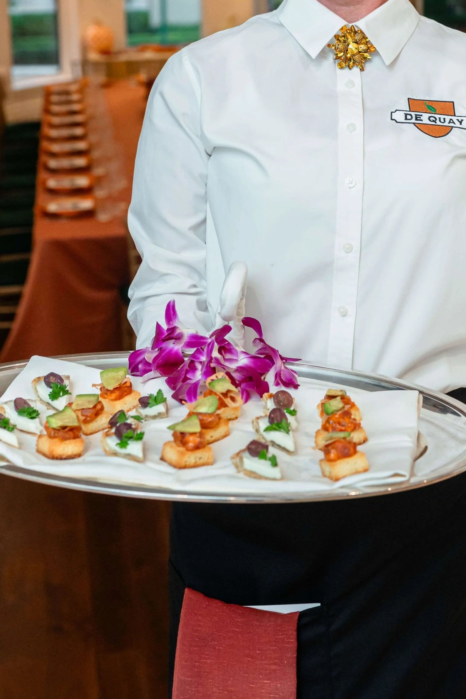 butler passed hors' d'oeuvres