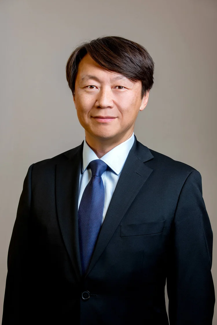 dr-charles-kim-md-catalina-eye-care