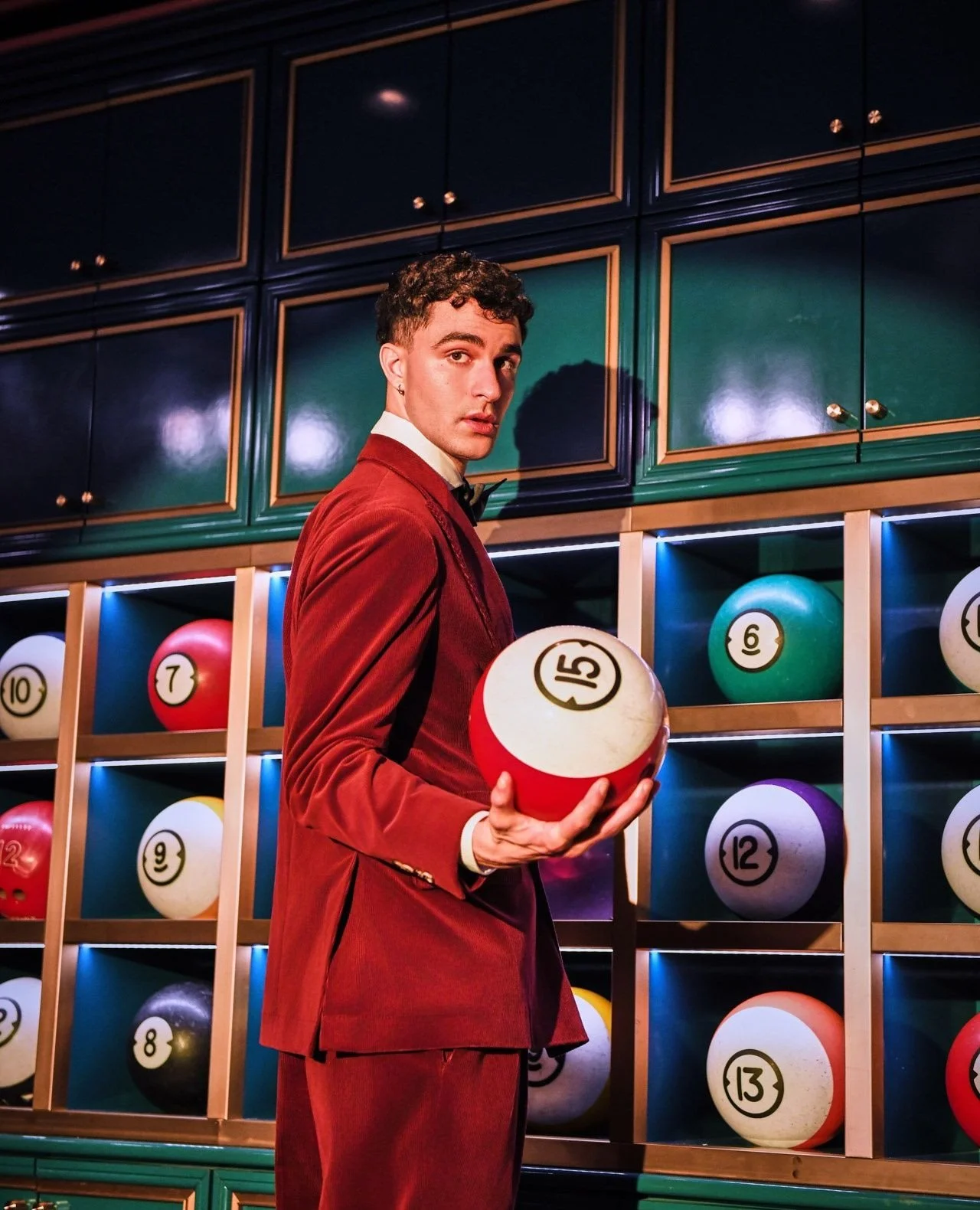 Fall Into Fashion for @lamag
Starring Models:
Arjang Mahdavi @firerugs @photogenicsla
Carmen Solomons @carmen.solomons @photogenicsla
Lit using @nanlite_global and @nanlite_usa FS300C 
Photographer: Irvin Rivera @graphicsmetropolis 
Digi