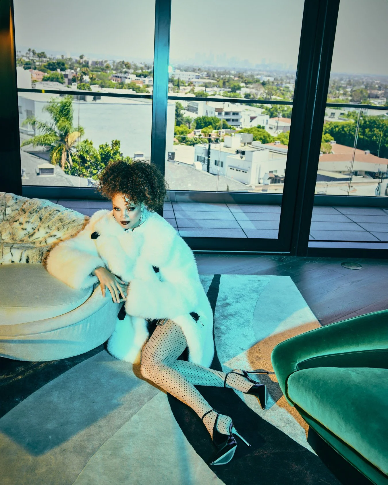 Fall Into Fashion Editorial for @lamag
Starring Models:
Carmen Solomons @carmen.solomons @photogenicsla
Arjang Mahdavi @firerugs @photogenicsla
Lit using @nanlite_global and @nanlite_usa FS300C 
Photographer: Irvin Rivera @graphicsmetropo