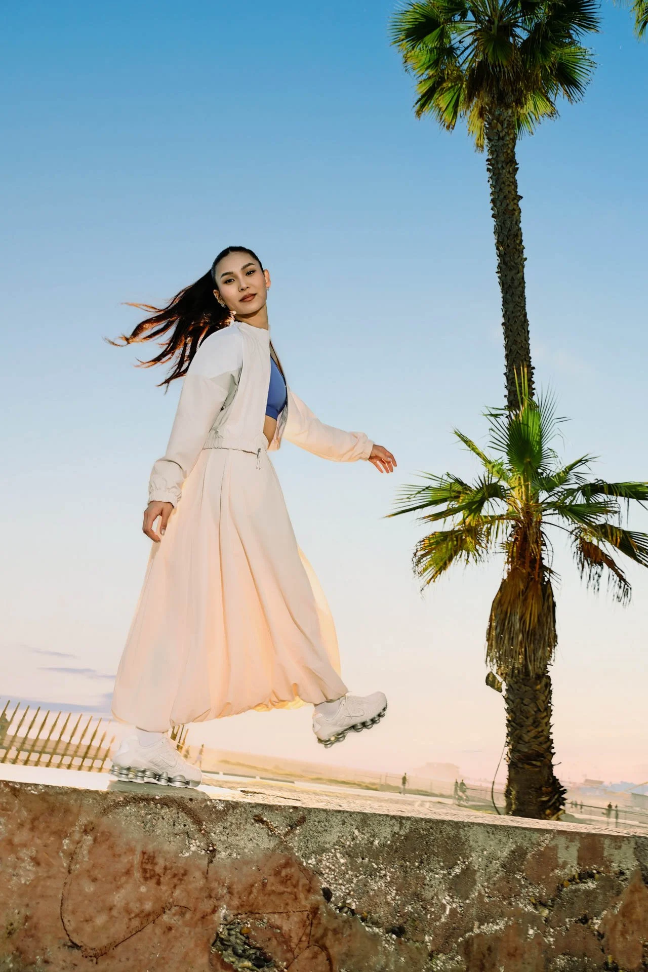 LAM_CHLOEKIM_SET5_002.jpg