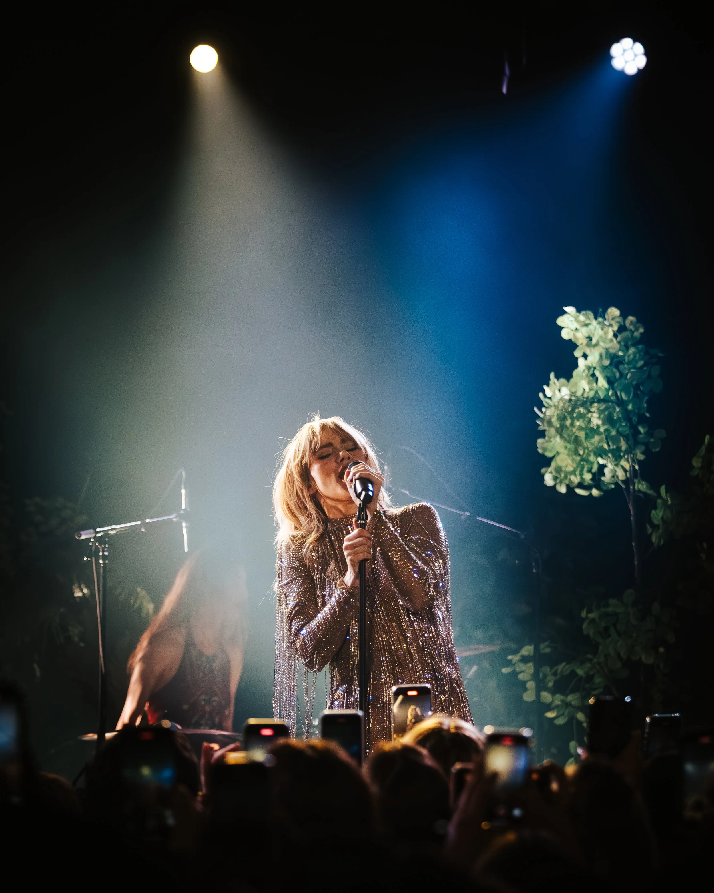 SukiWaterhouse_3.3.25_Roxy_Goldberg_#006 2.jpg