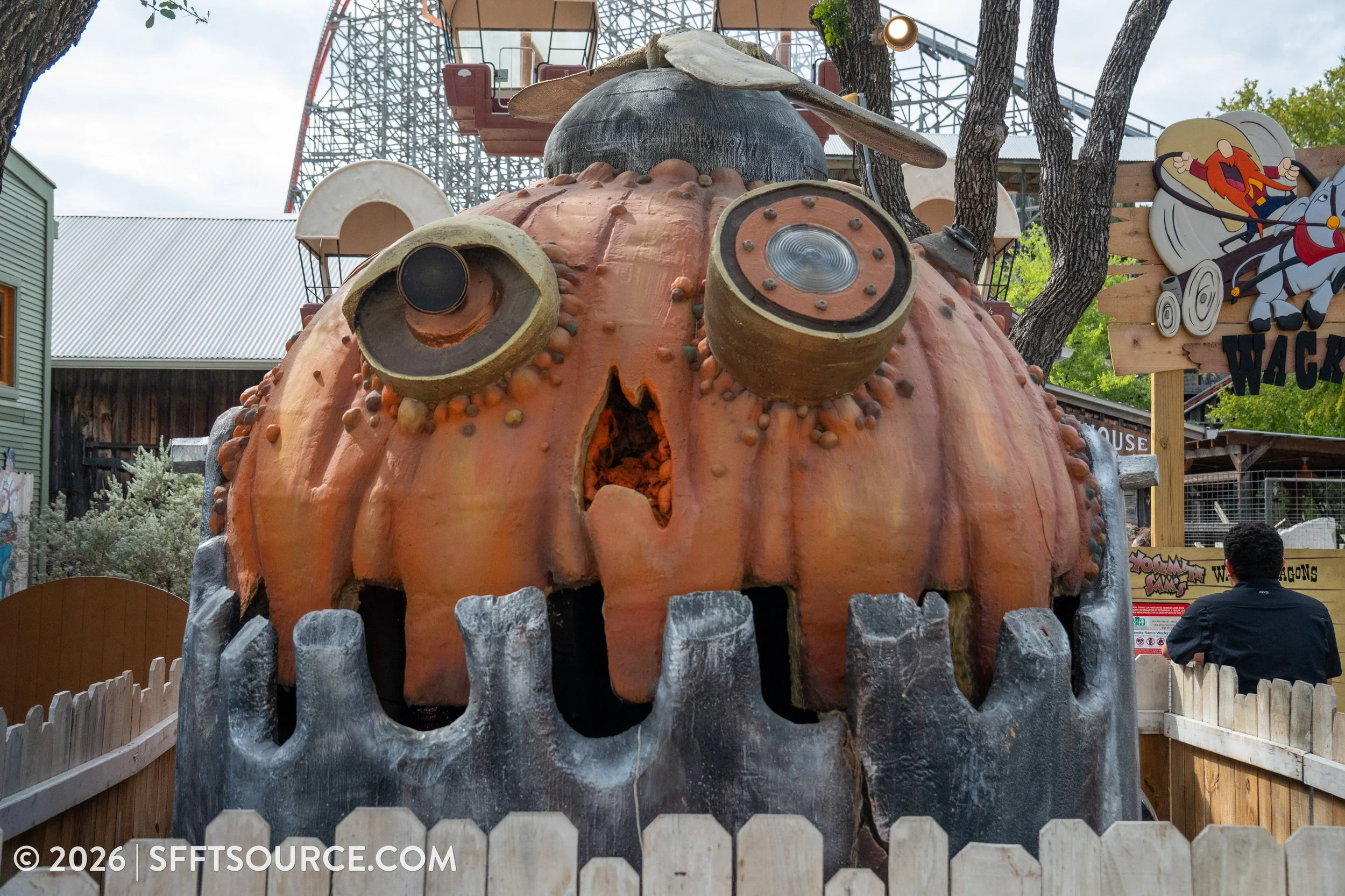 Tricks and Treats, Six Flags Fiesta Texas 2026 Event