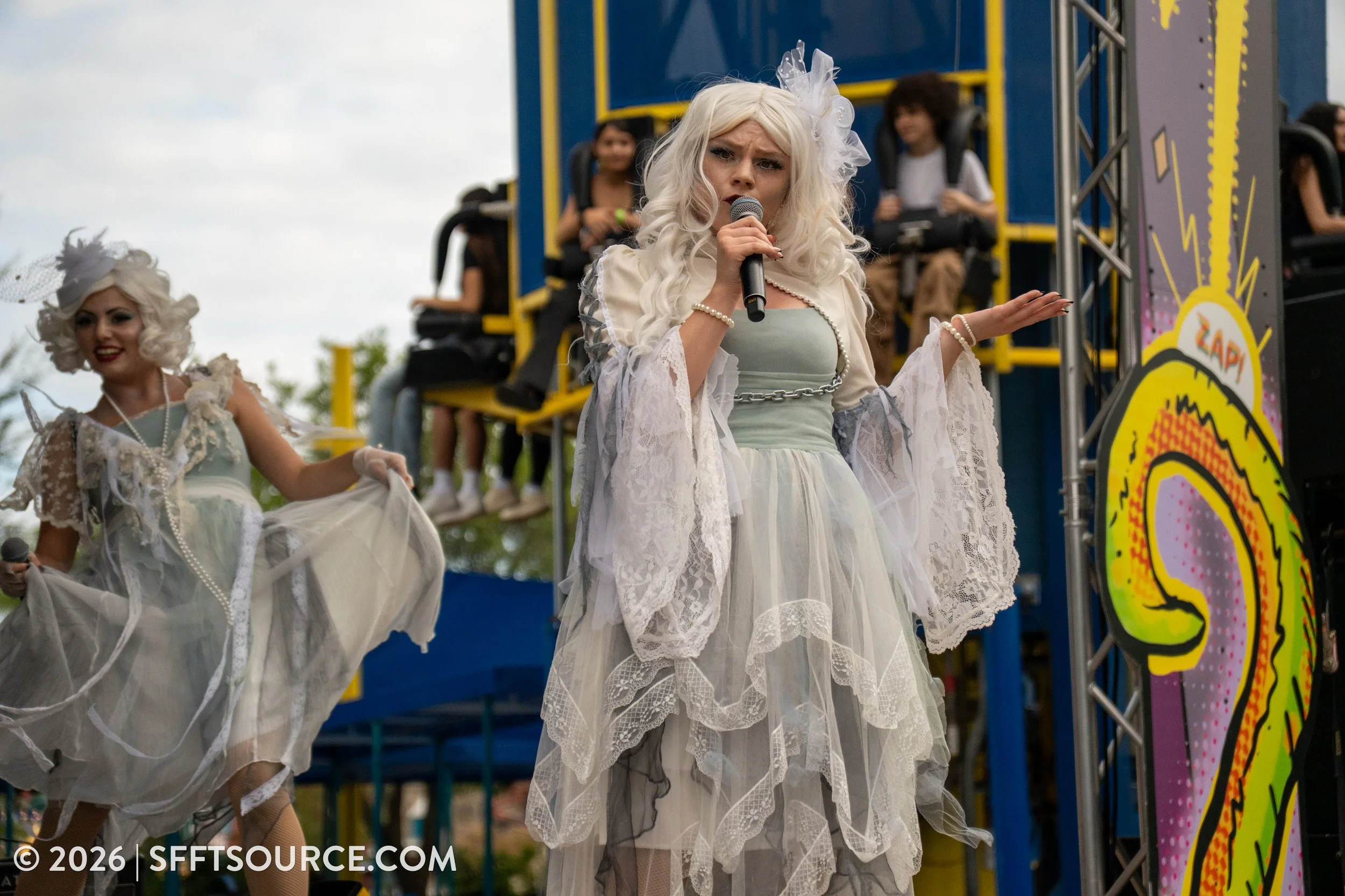Spectral Sisters Six Flags Fiesta Texas Tricks and Treats Entertainment