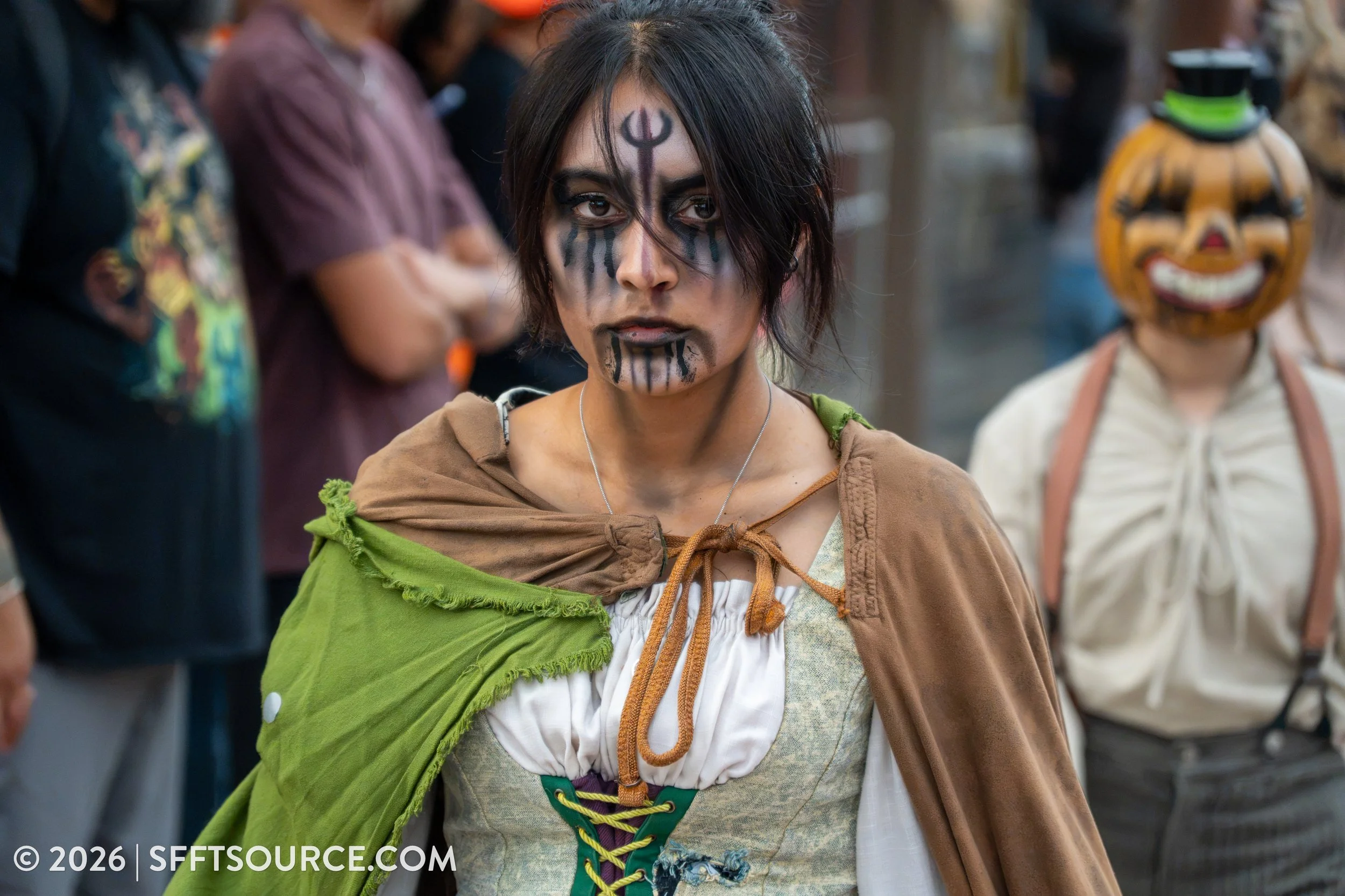The Arrival Six Flags Fiesta Texas Fright Fest Entertainment