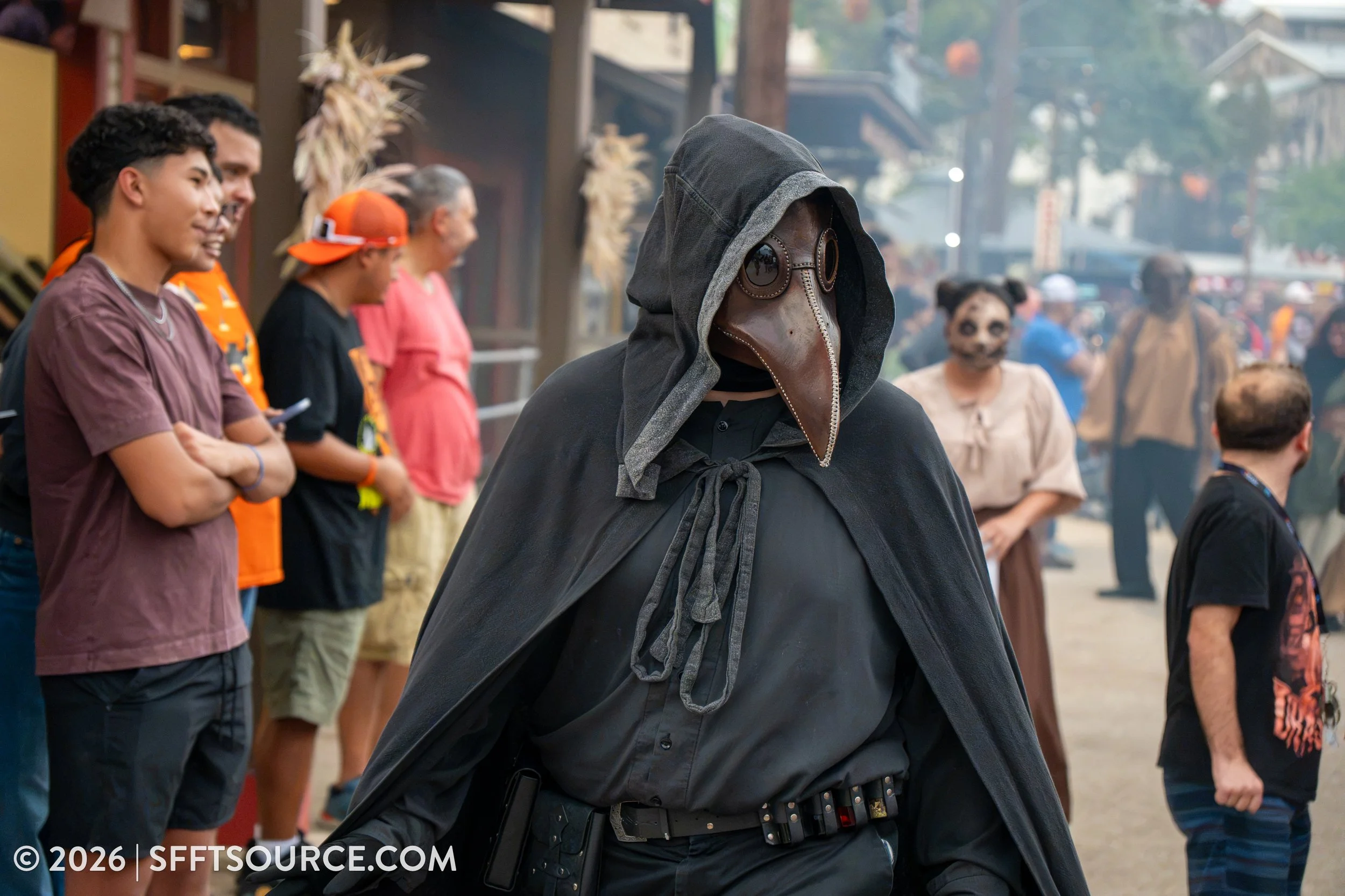 The Arrival Six Flags Fiesta Texas Fright Fest Entertainment