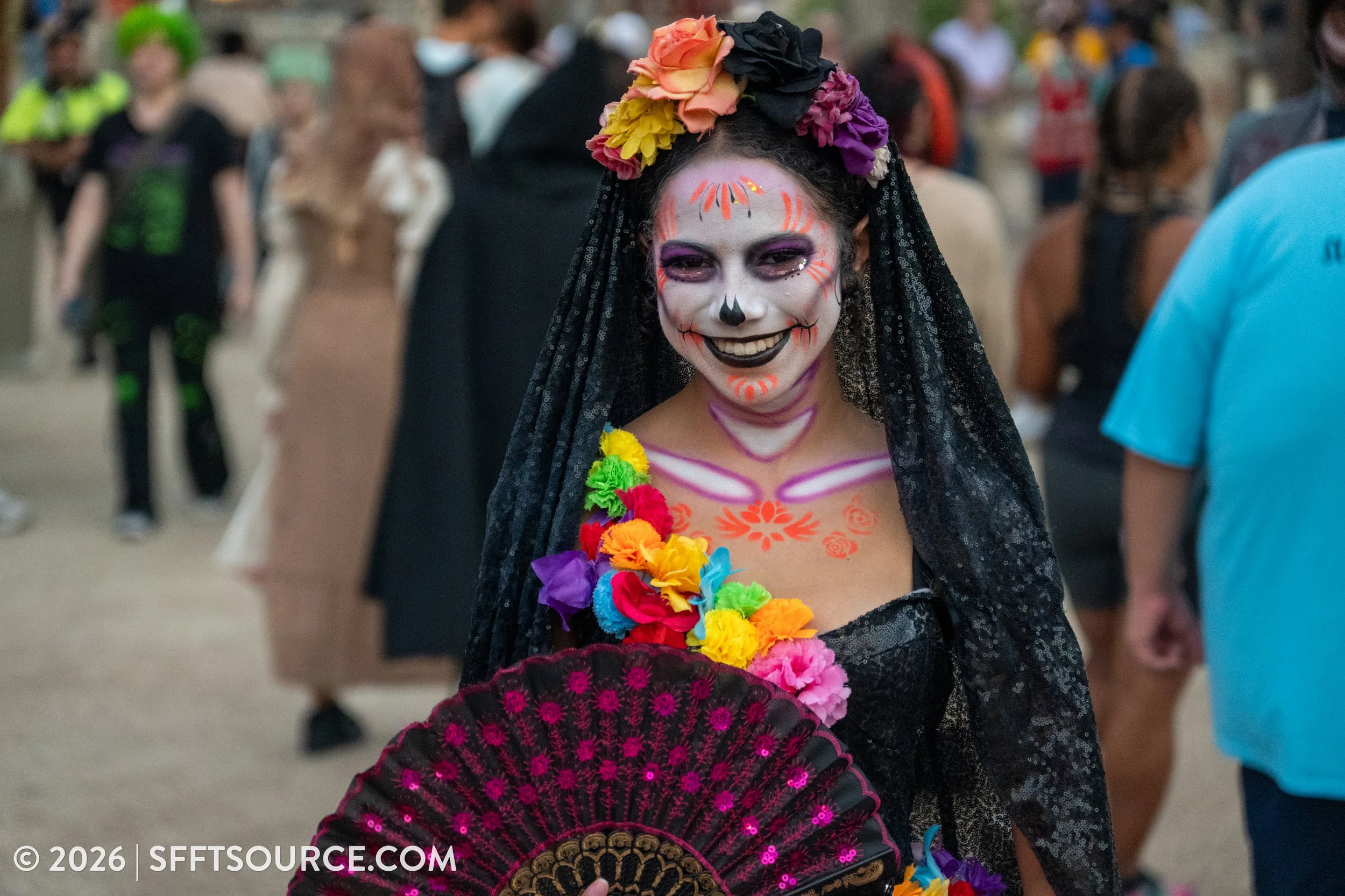 The Arrival Six Flags Fiesta Texas Fright Fest Entertainment