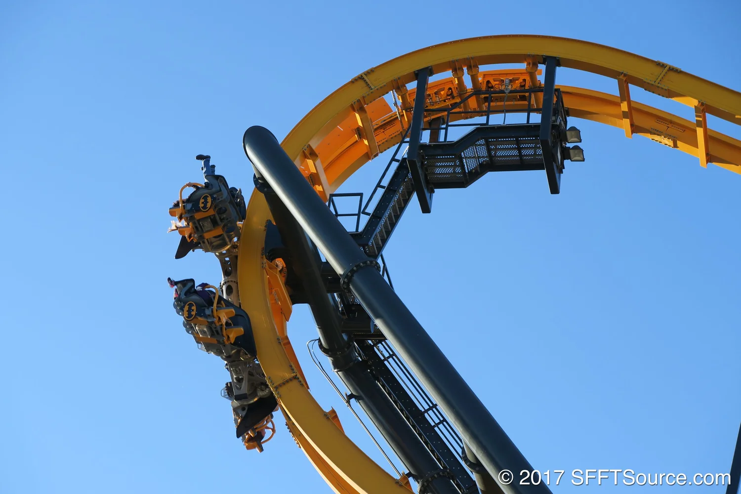 Batman: The Ride Roller Coaster | Six Flags Fiesta Texas