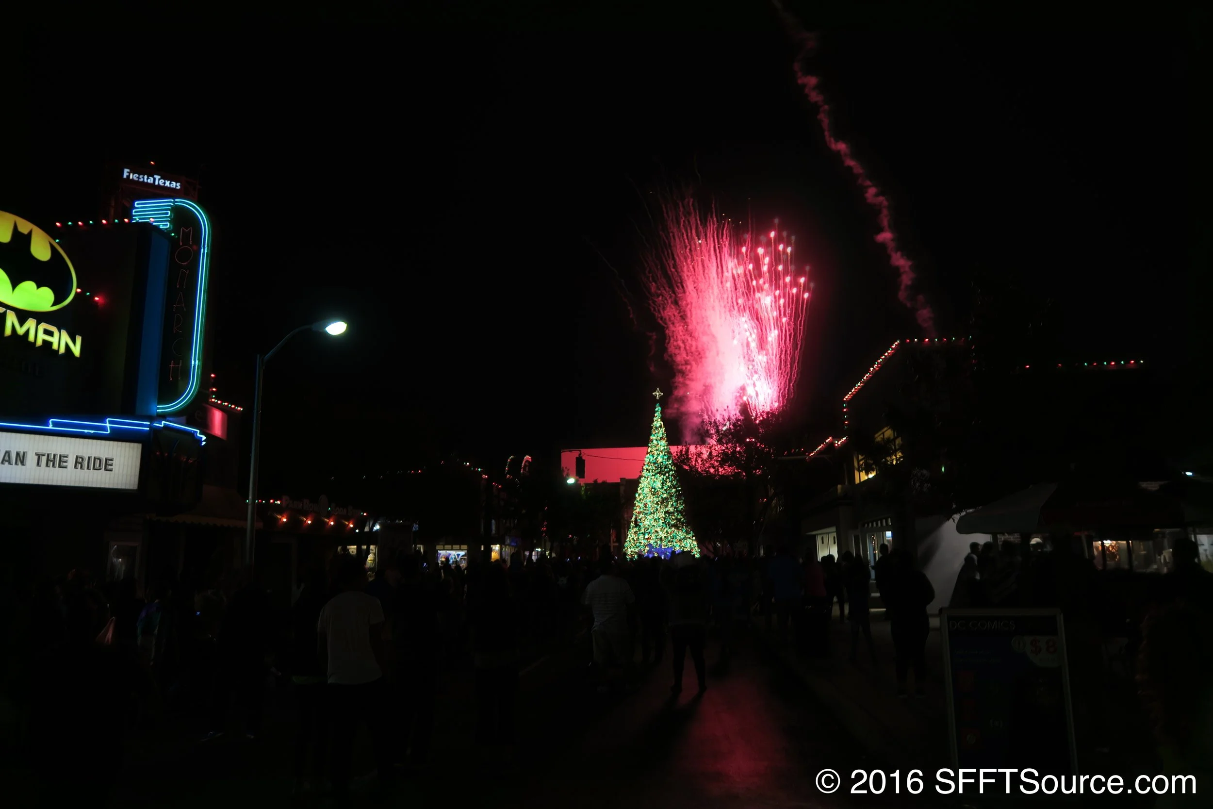 Holiday in the Park, Six Flags Fiesta Texas Event