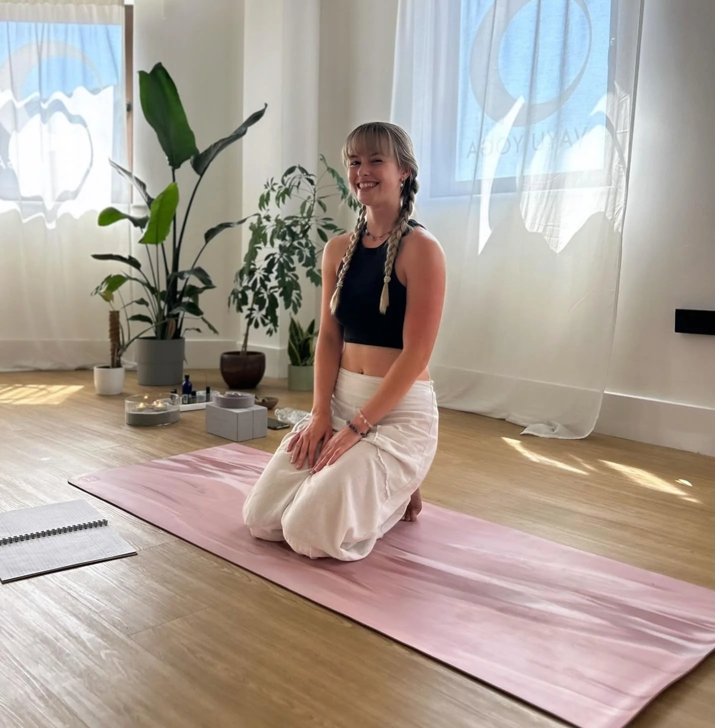 This one&rsquo;s for you, our dearest Elodie 🤍 @elodieyoga_ 

This little ray of sunshine walked into the studio two months after we opened, late for class 🤪 since then she has become a special part of our community. Volunteering on Front of House,