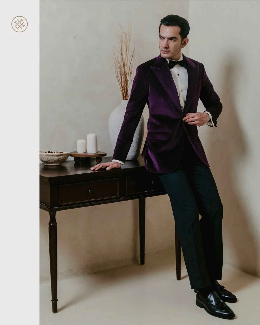 A plush velvet tuxedo in a deep aubergine. The color is bold and refreshing, the velvet is luxurious and regal. It's the perfect statement piece to complete one of the most important day's in a man's life.

🌐 www.harioms.com
📍 Jln. Pasar Baru Selat