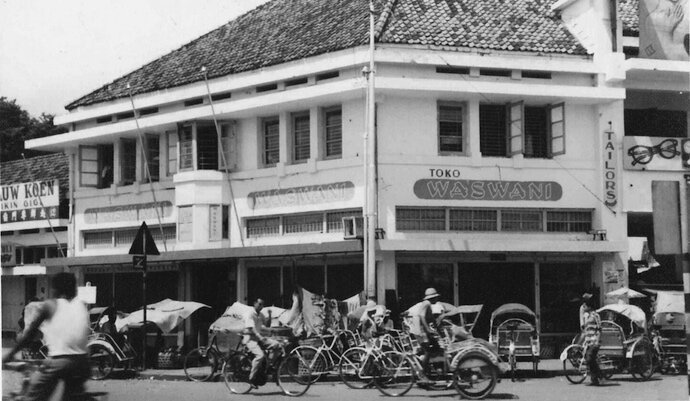 Toko Vaswani di Surabaya 1937