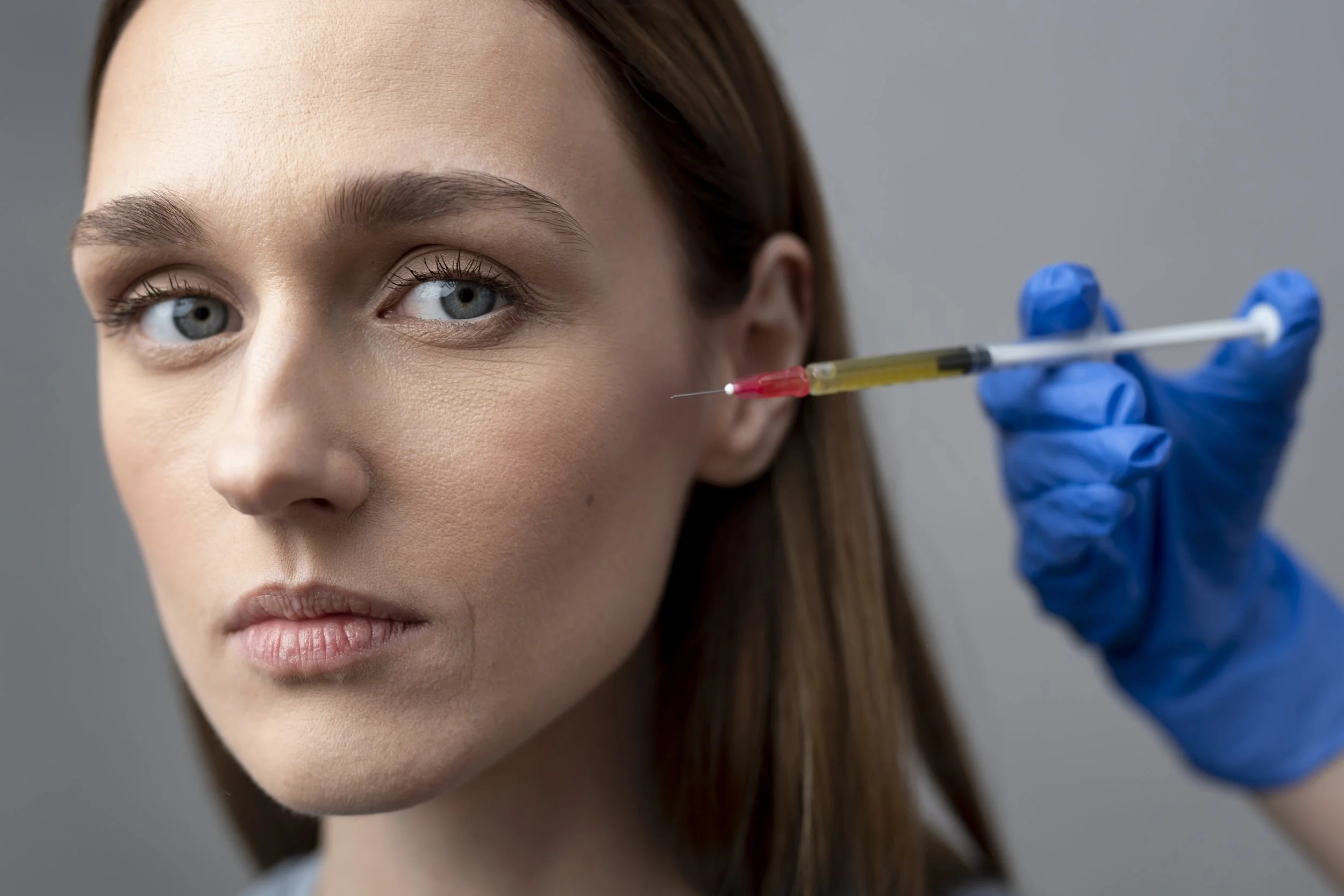 PRP-Behandlung zur natürlichen Hautverjüngung mit körpereigenen Wachstumsfaktoren – für frische, strahlende Haut durch einen Arzt in Chemnitz.