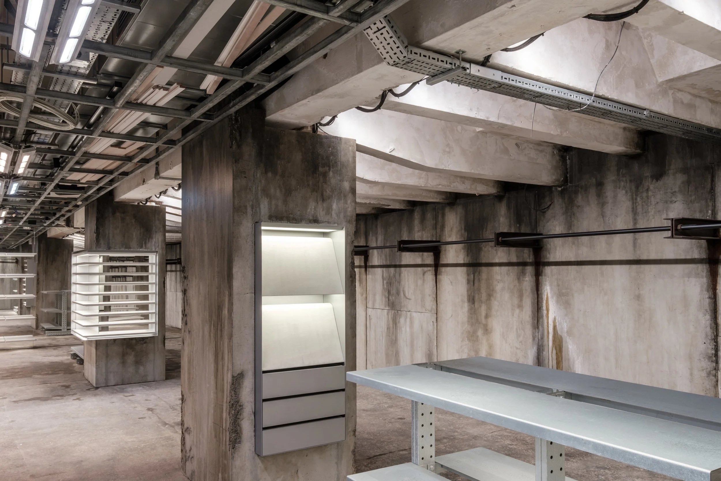 Balenciaga 06-03-22 MP-8.jpeg