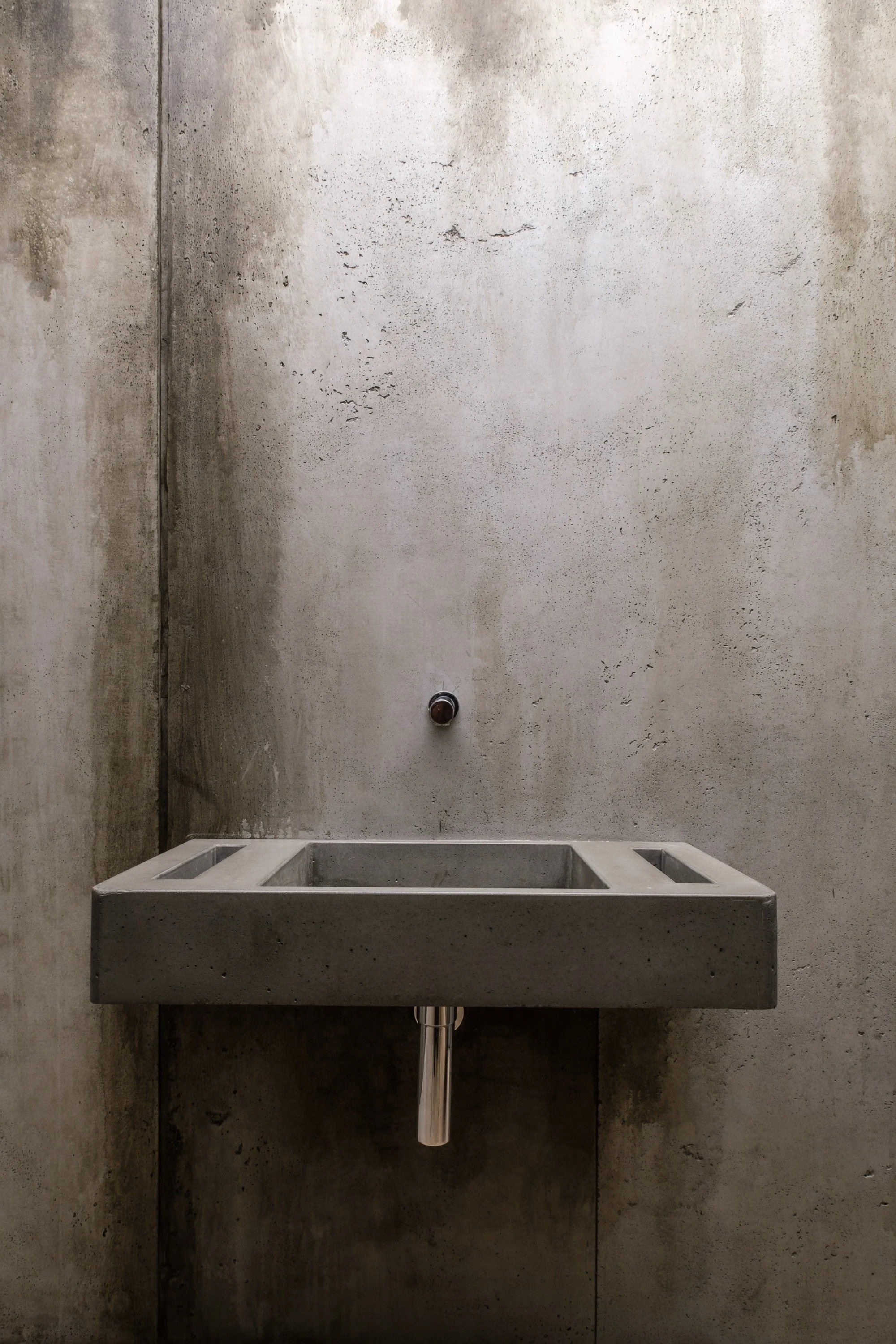 Balenciaga 01-02-22 MP-5.jpeg