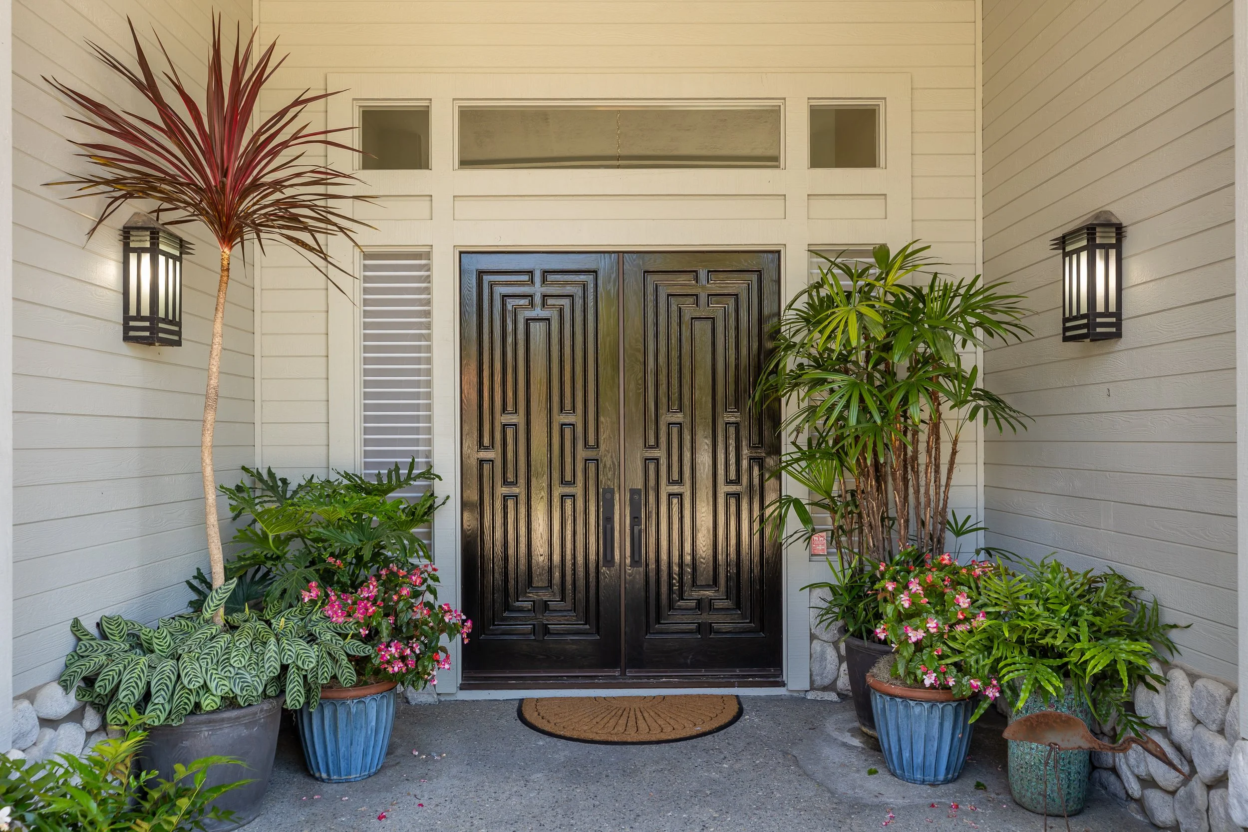 1048 Diamond Crest Front Door exterior