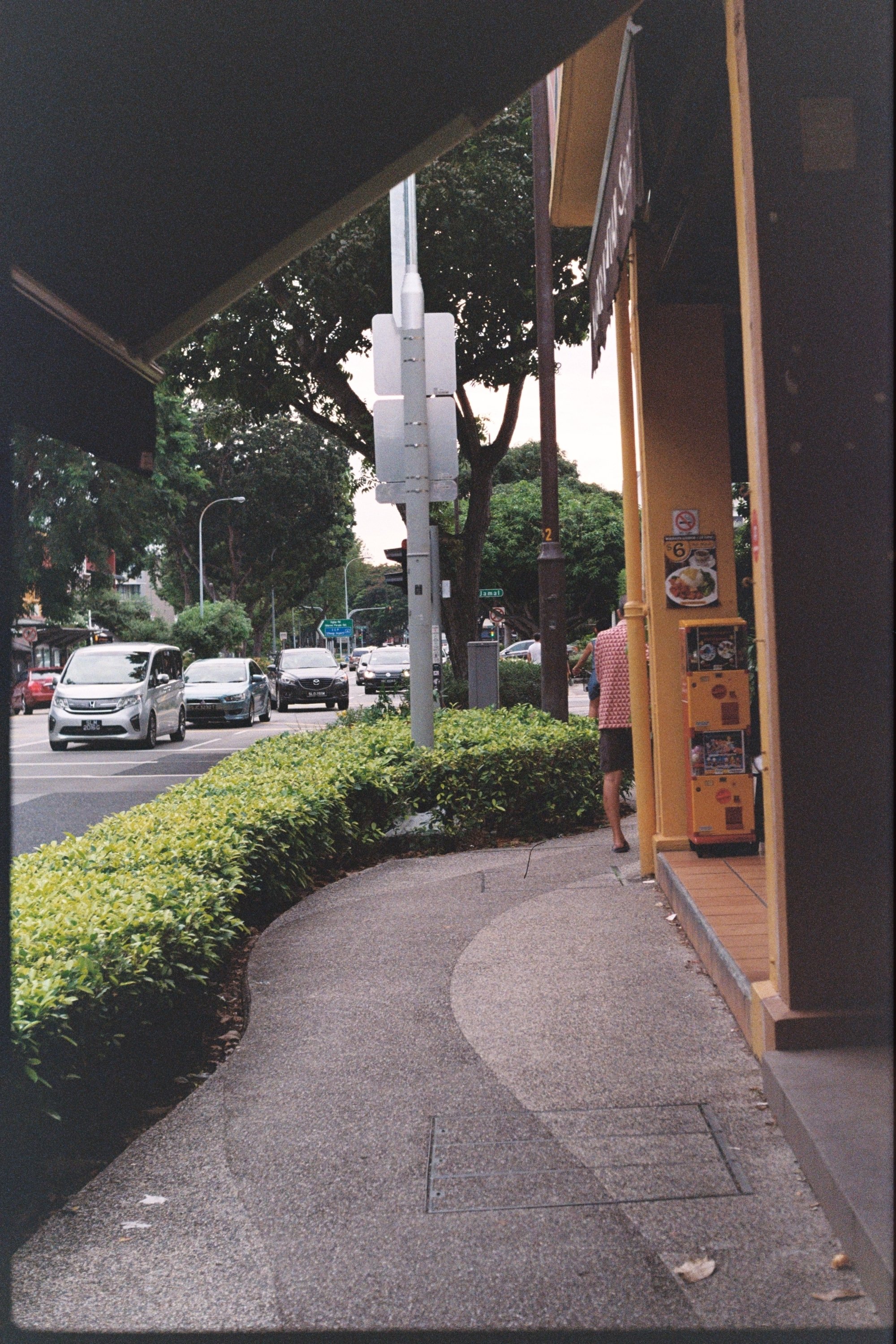 02.jpg