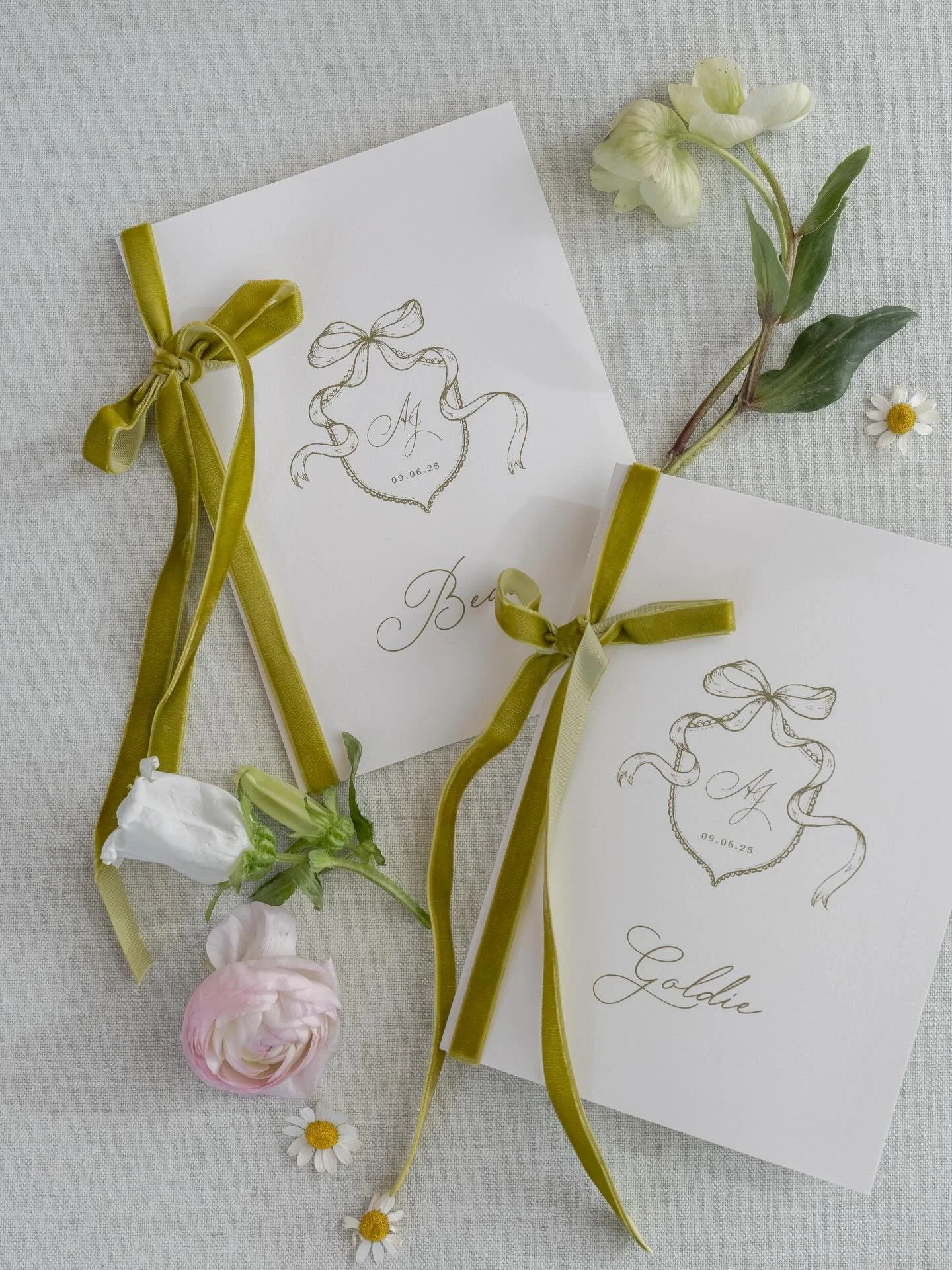 These menus put a modern spin on old-world design, finished with chartreuse ribbon and romantic calligraphy.

Photo 1: @briana_duquette 
In collaborate with @willowhilldesignco for a wedding at @woodstock.inn 

#rhdesignhouse2026 #weddingmenu #weddin