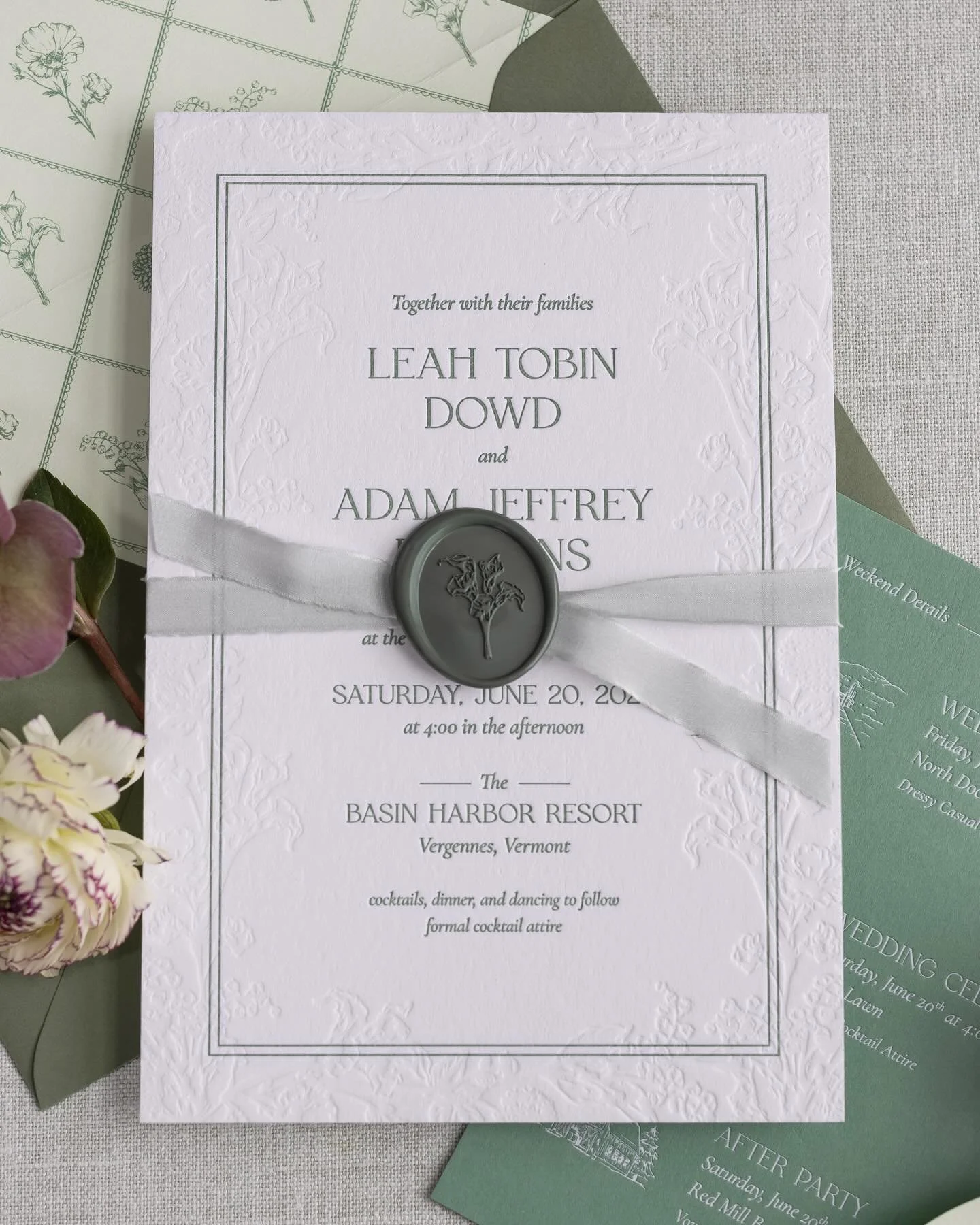 The delicate floral impression on the Goldie suite gets me every time ✨ 

📷 @briana_duquette 

#
Semi-Custom Invitations | Letterpress Invitations | 2026 Wedding Inspo | 2026 Bride | Green Wedding Invitations