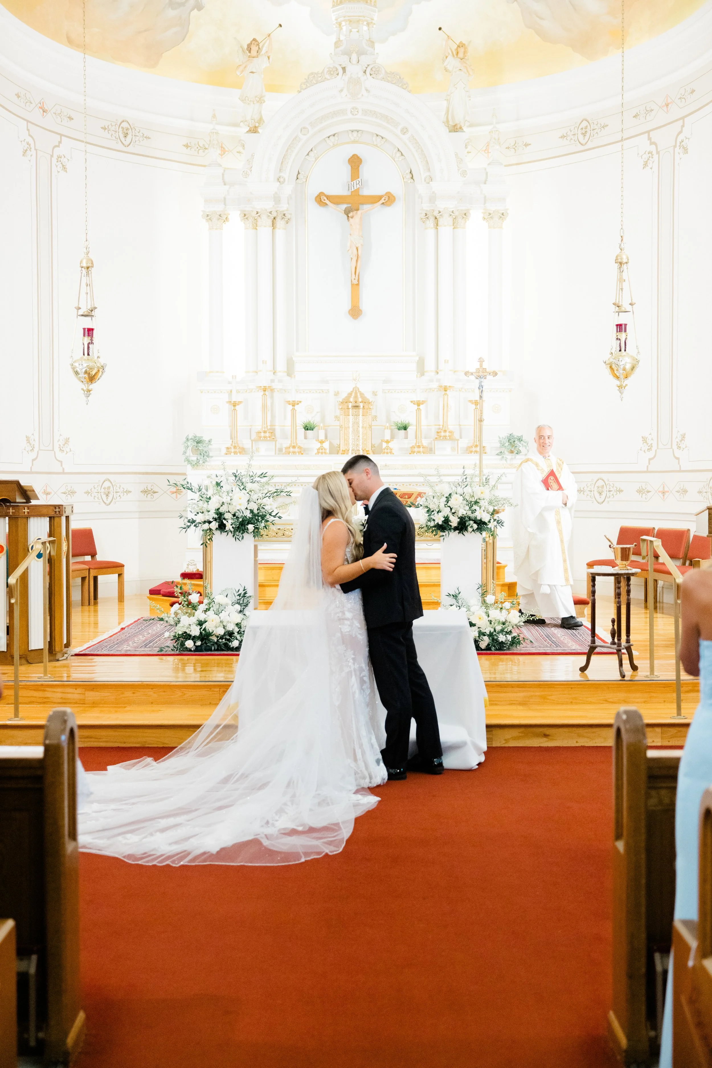 Cole-Courtney-Wedding-Newport Harbor Island Resort-Newport-RI-14.jpg