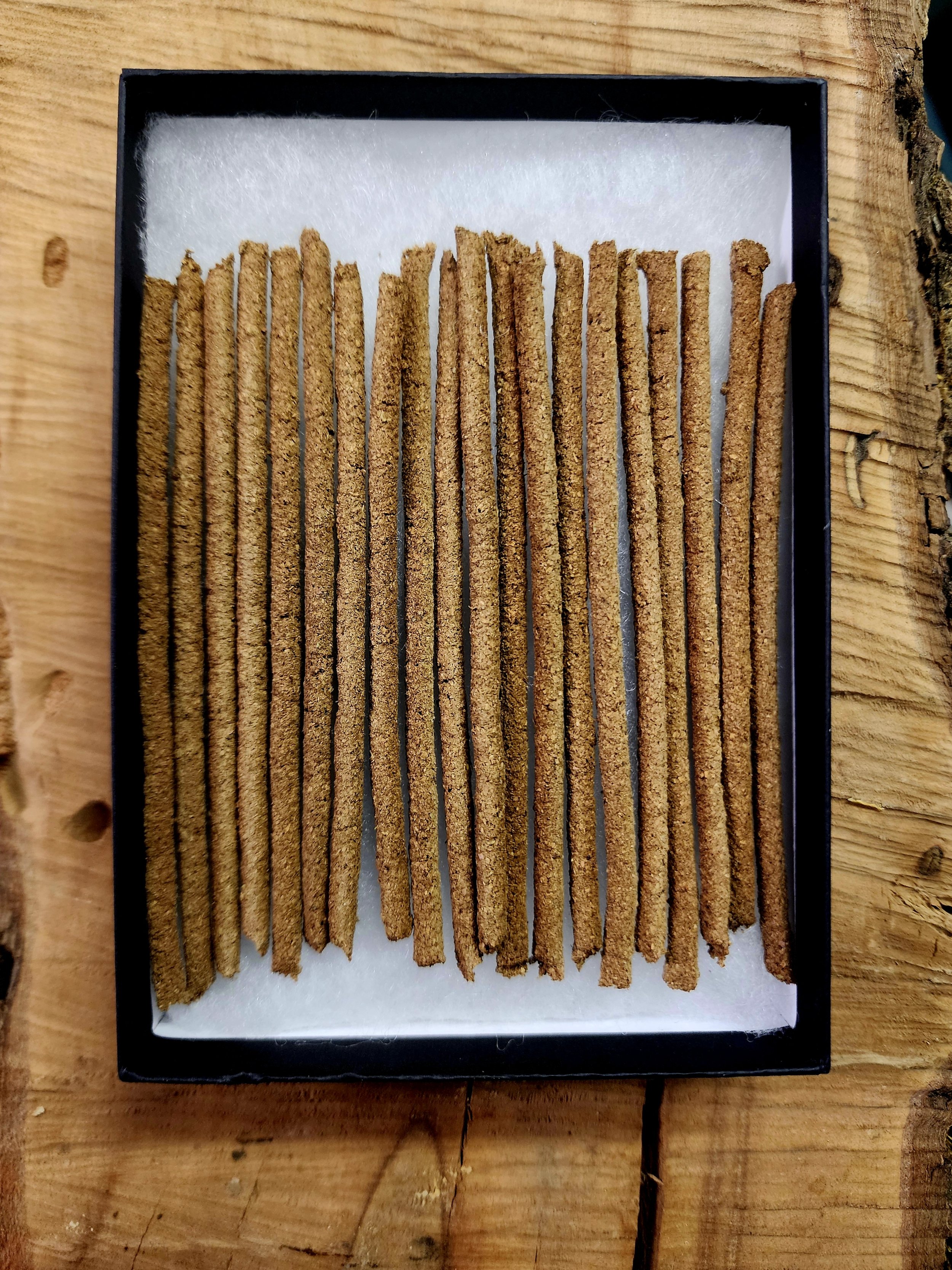 incense evergreen.jpg