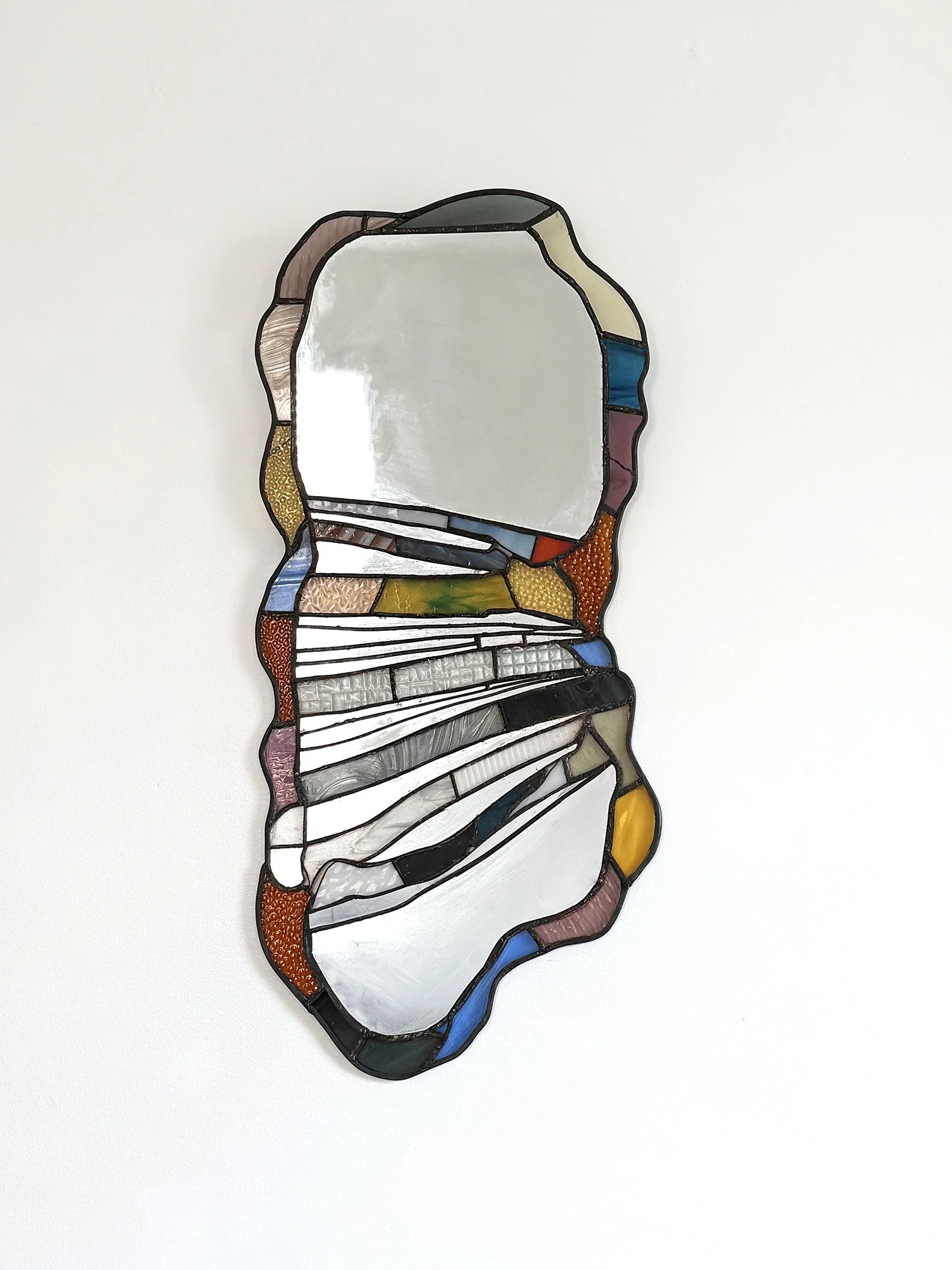 Fractured
Stained glass and solder
2025