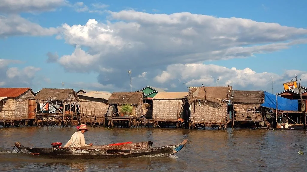 tonle-sap-floating-village.jpg