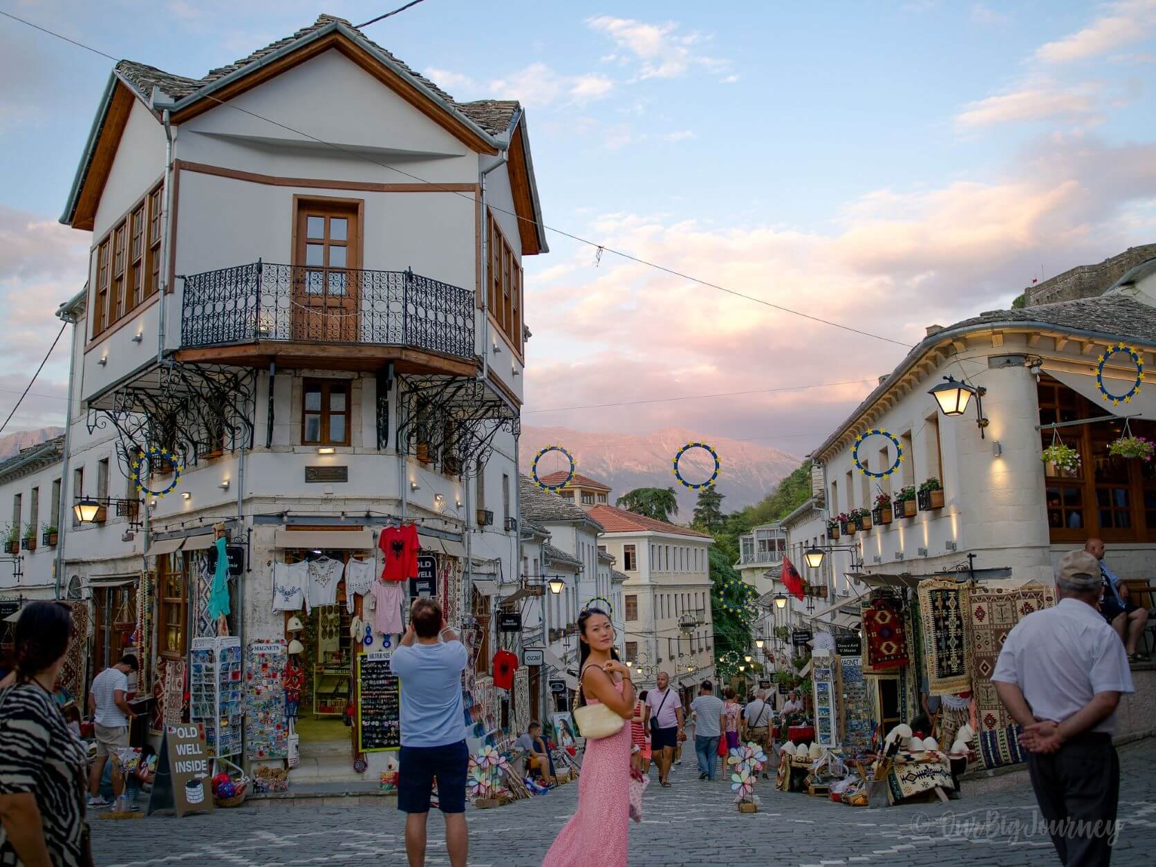 gjirokasterguide (1).jpg