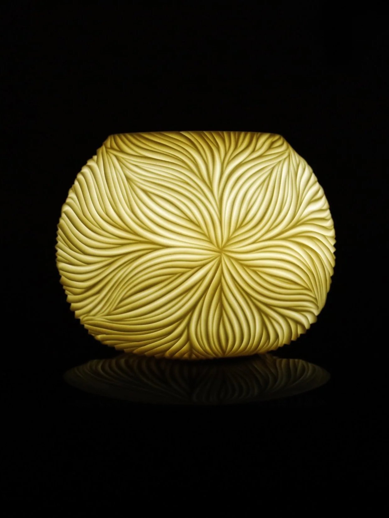 Medium Luminary - Plumeria