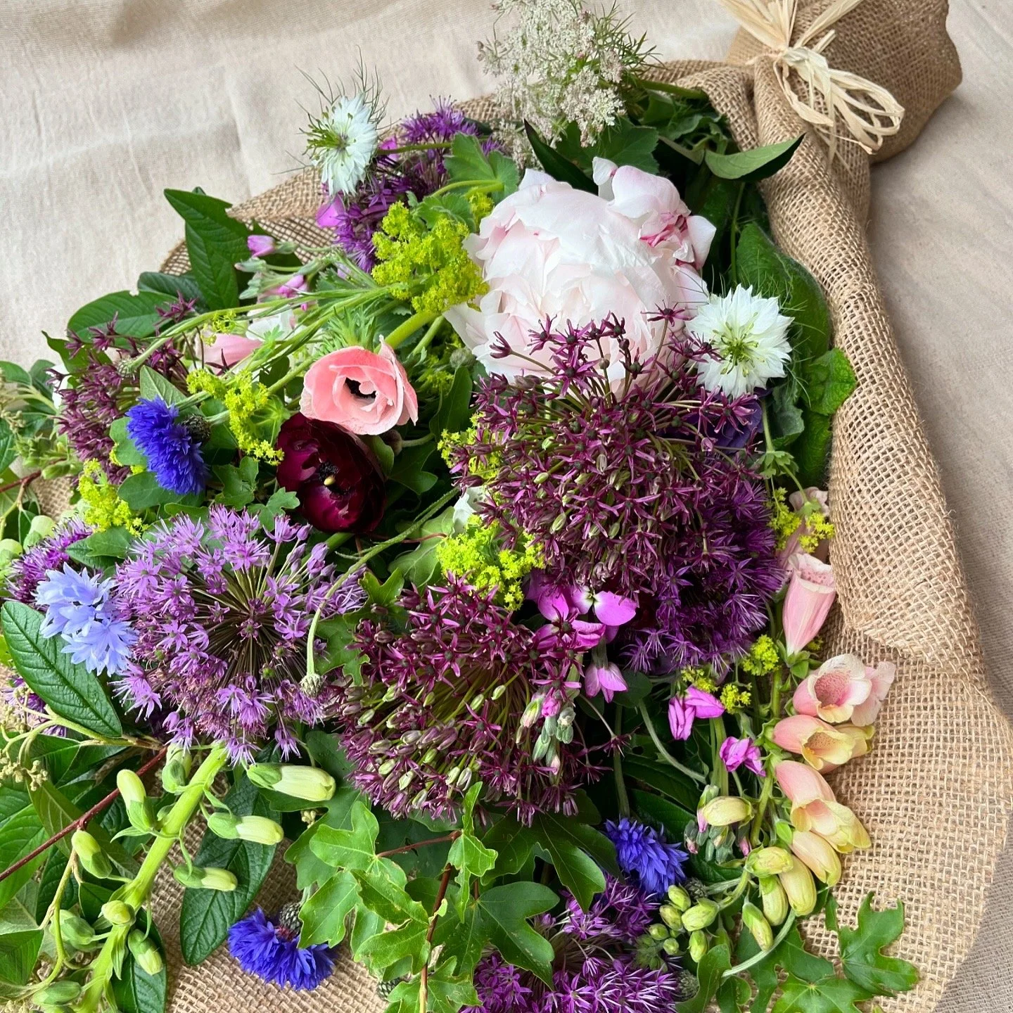 Funeral flowers coffin sheaf